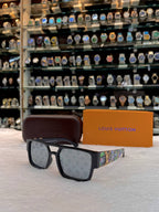LOUIS VUITTON LV CLASH SQUARE SUNGLASSES COLORED FRAME🕶️