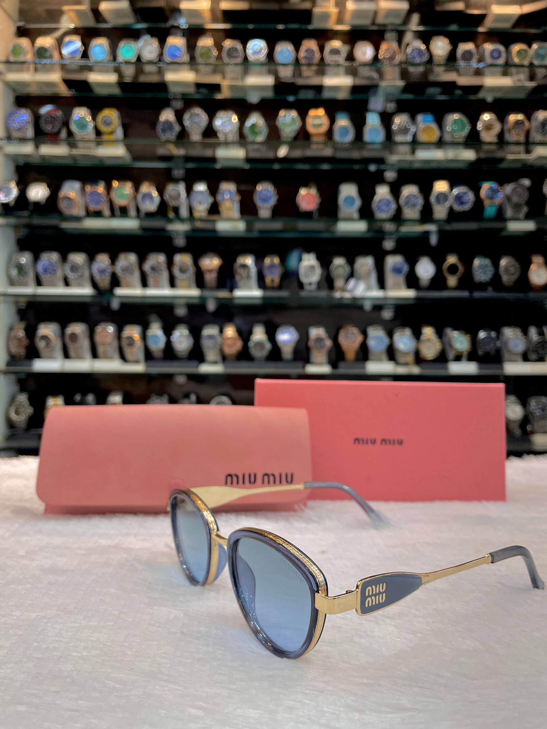 MIU MIU CHIC ROUND FRAME FOR GIRLS 🤩