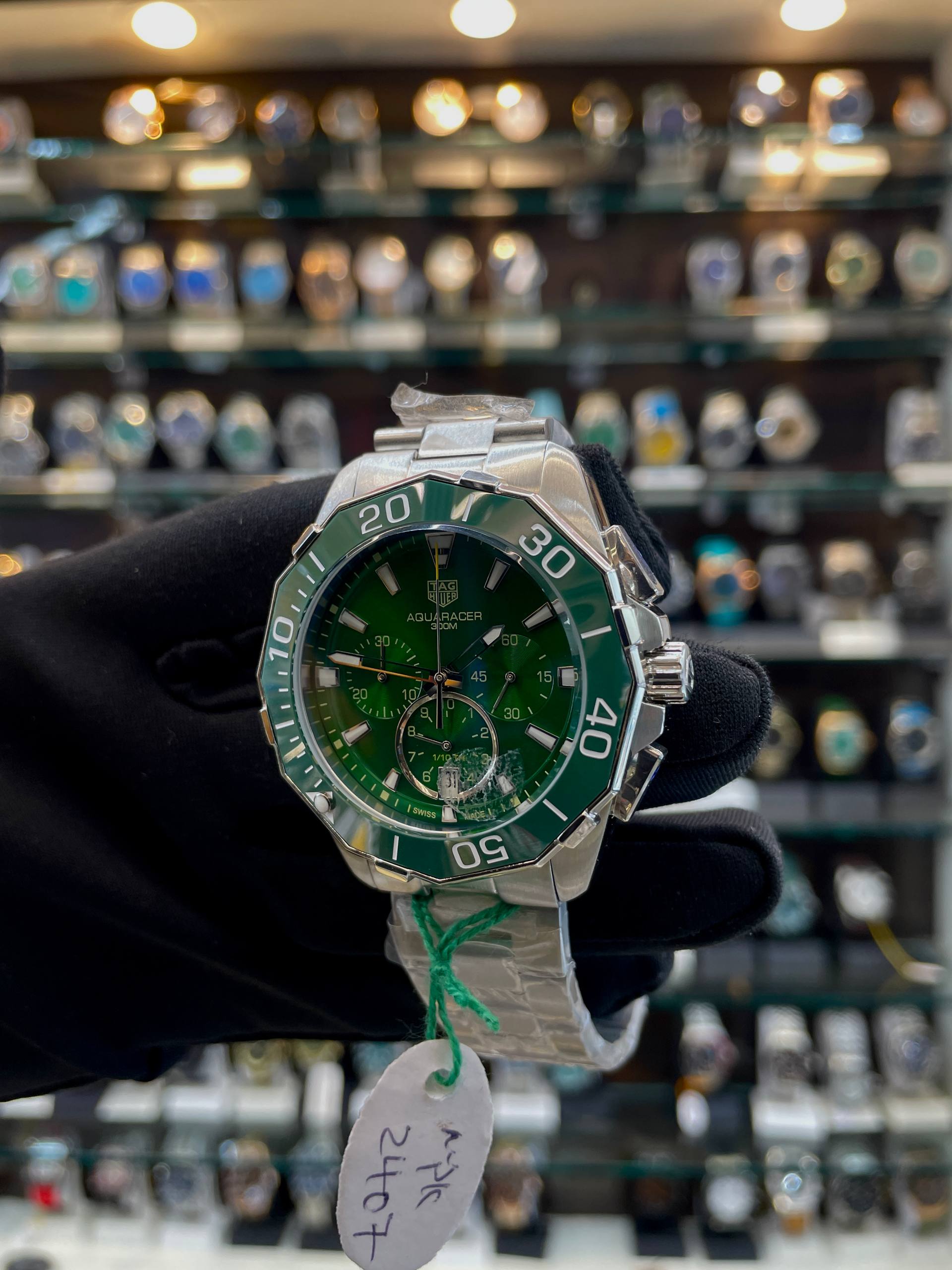 TAG HEUER AQUARACER 300M NOW IN MASTER PIECE 🤩 GREEN 🍏