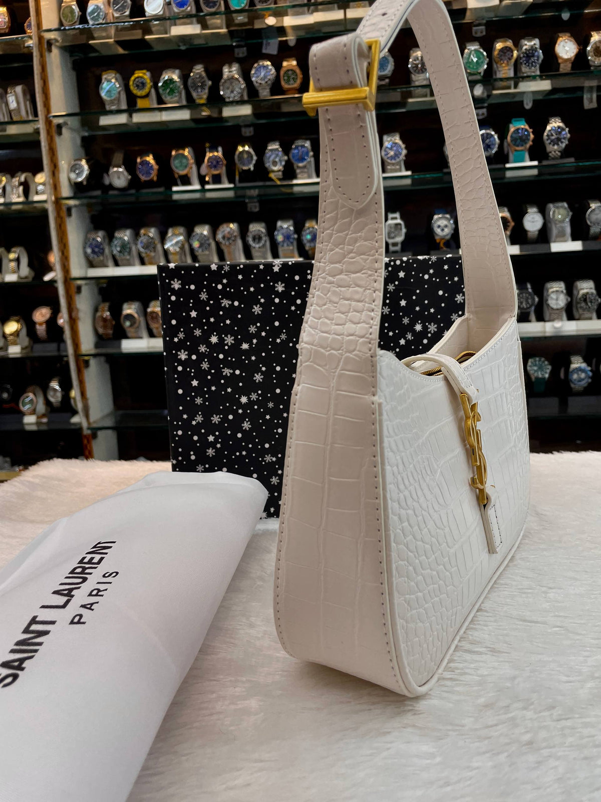 YSL SAINT LAURENT LE 5 À 7 BAG IN WHITE 🤍 🤩 HEAVY QUALITY 💯