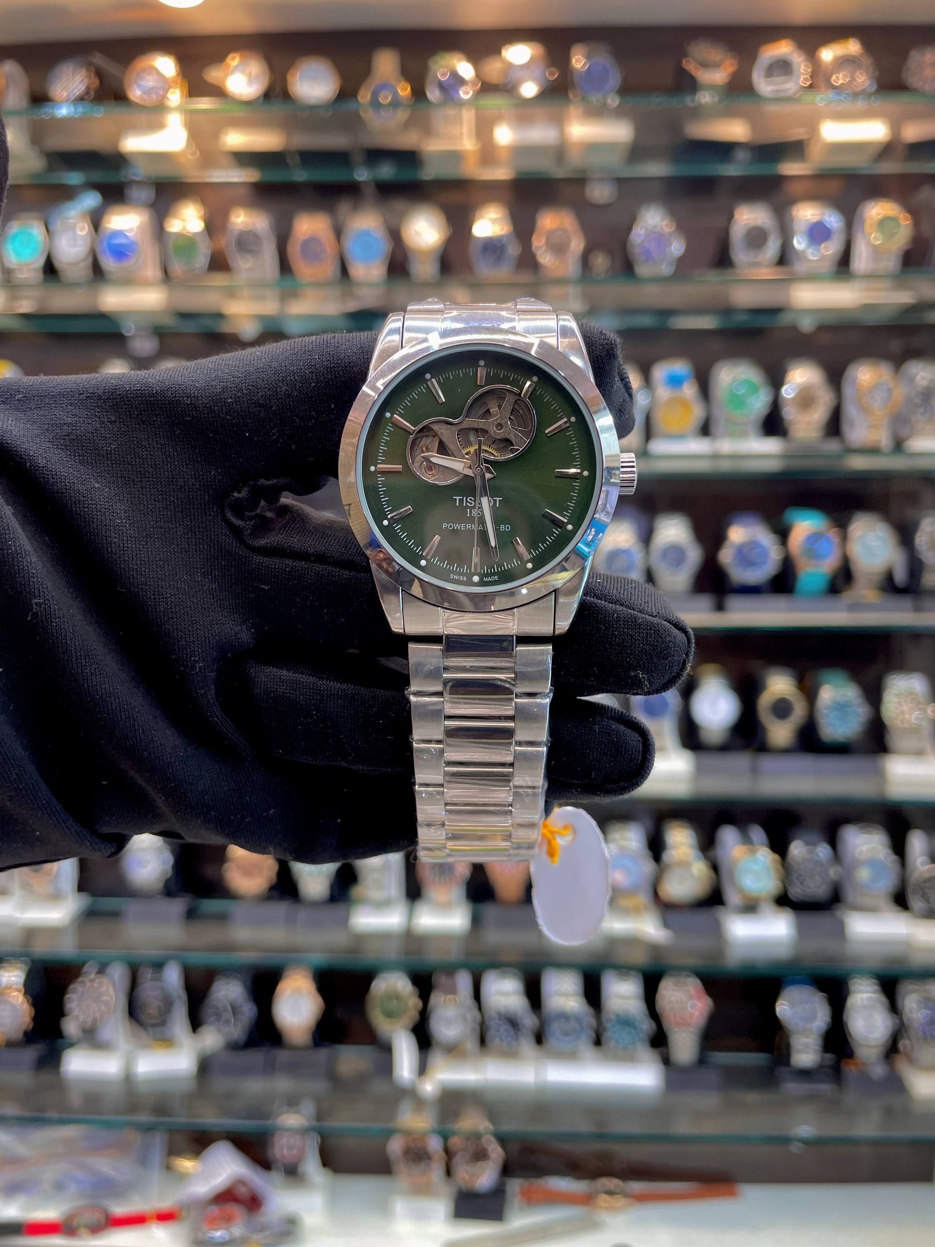 TISSOT POWERMATIC 80 NOW IN AUTOMATIC ⚙️ GREEN 💚 SILVER 🥈 STAINLESS BODY & CHAIN ⛓️