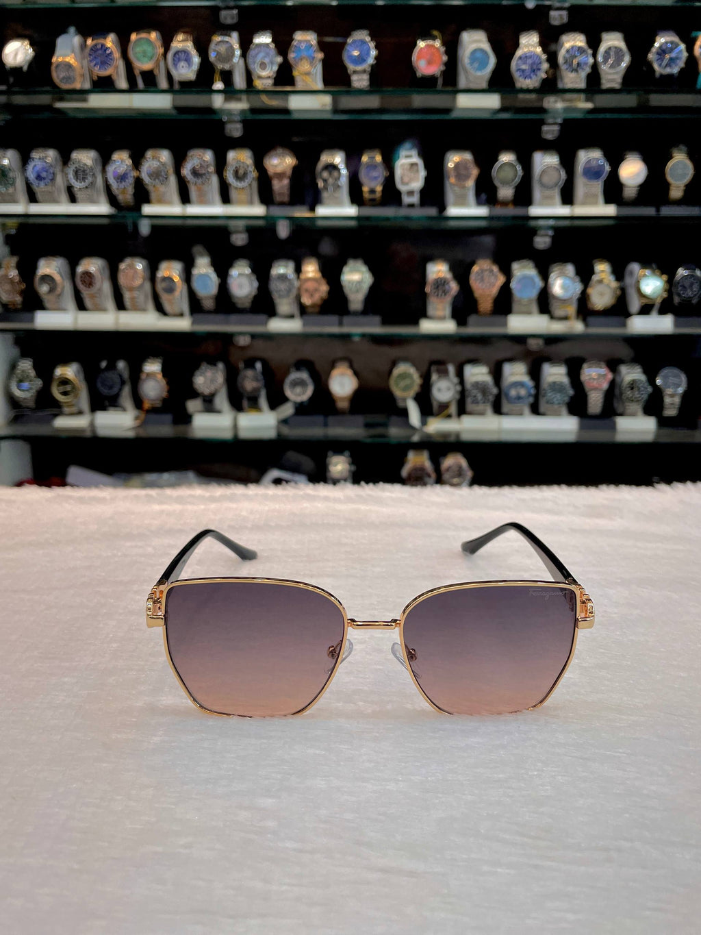 SALVATORE FERRAGAMO CASUAL WEAR GIRLS 🤩 GLASSES 🤓PINK PINK 🩷 GRADIENT LENS