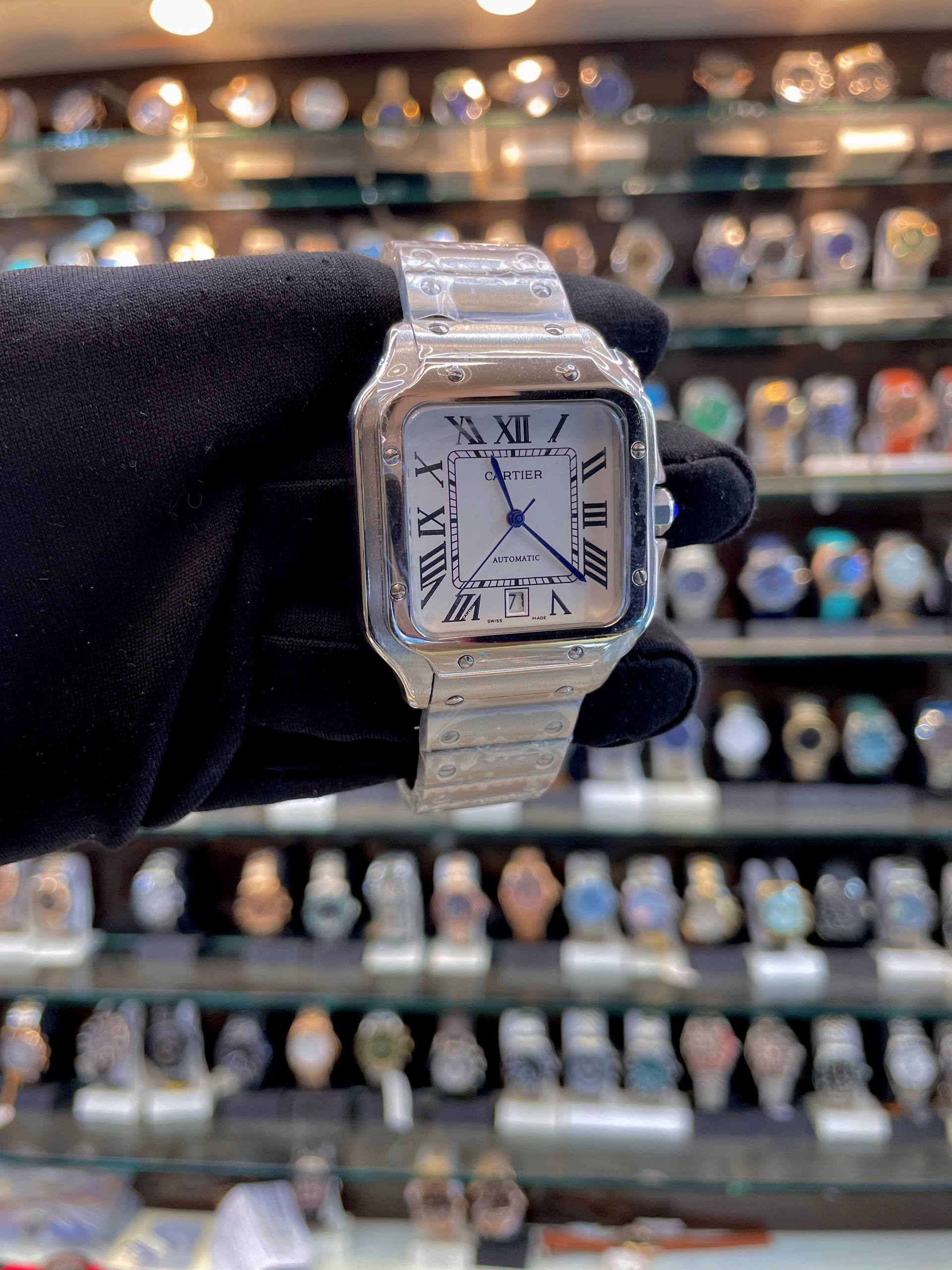 SANTOS DE CARTIER WATCH WITH WHITE 🤍 DIAL 💗 IN METAL BODY