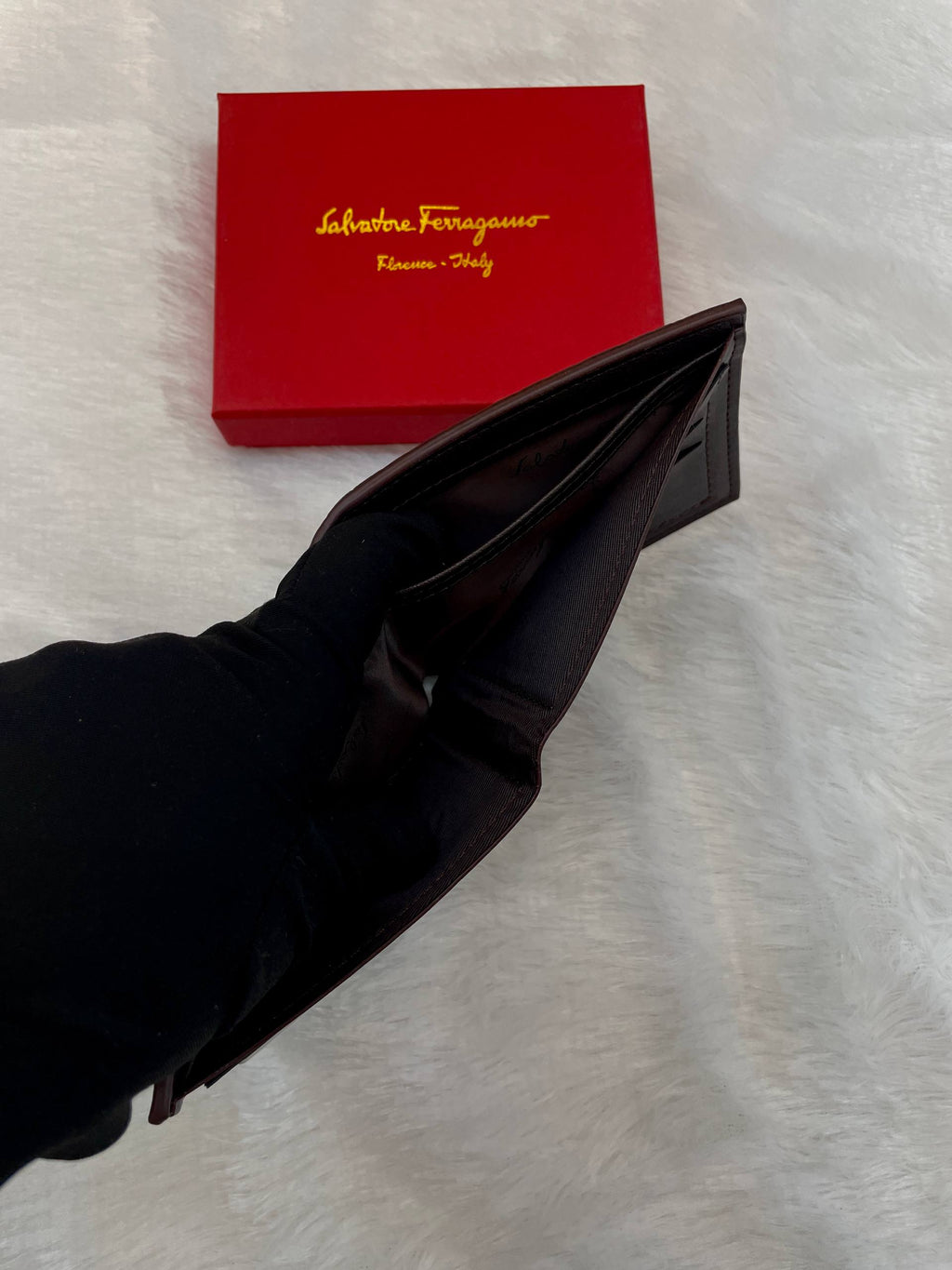 FERRAGAMO PREMIUM WALLET FOR MENS BROWN 🤎