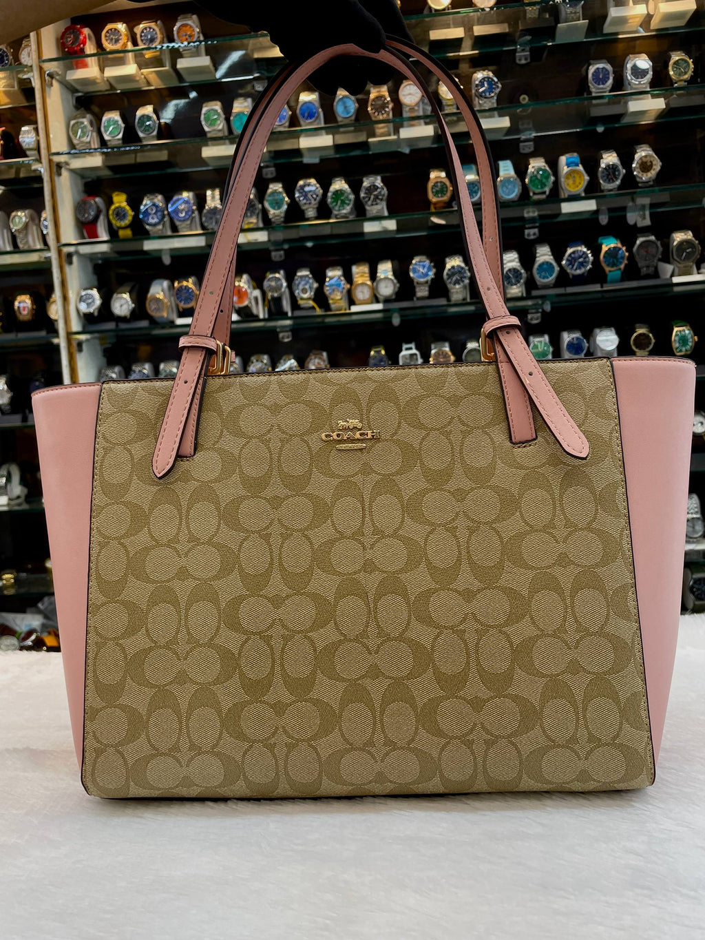 COACH MOLLIE TOTE IN SIGNATURE CANVAS WITH PINK 🩷 LEATHER MASTER PIECE 🤩 BABY PINK 🩷 X BROWN 🟤 CANVAS PRINT 🐾