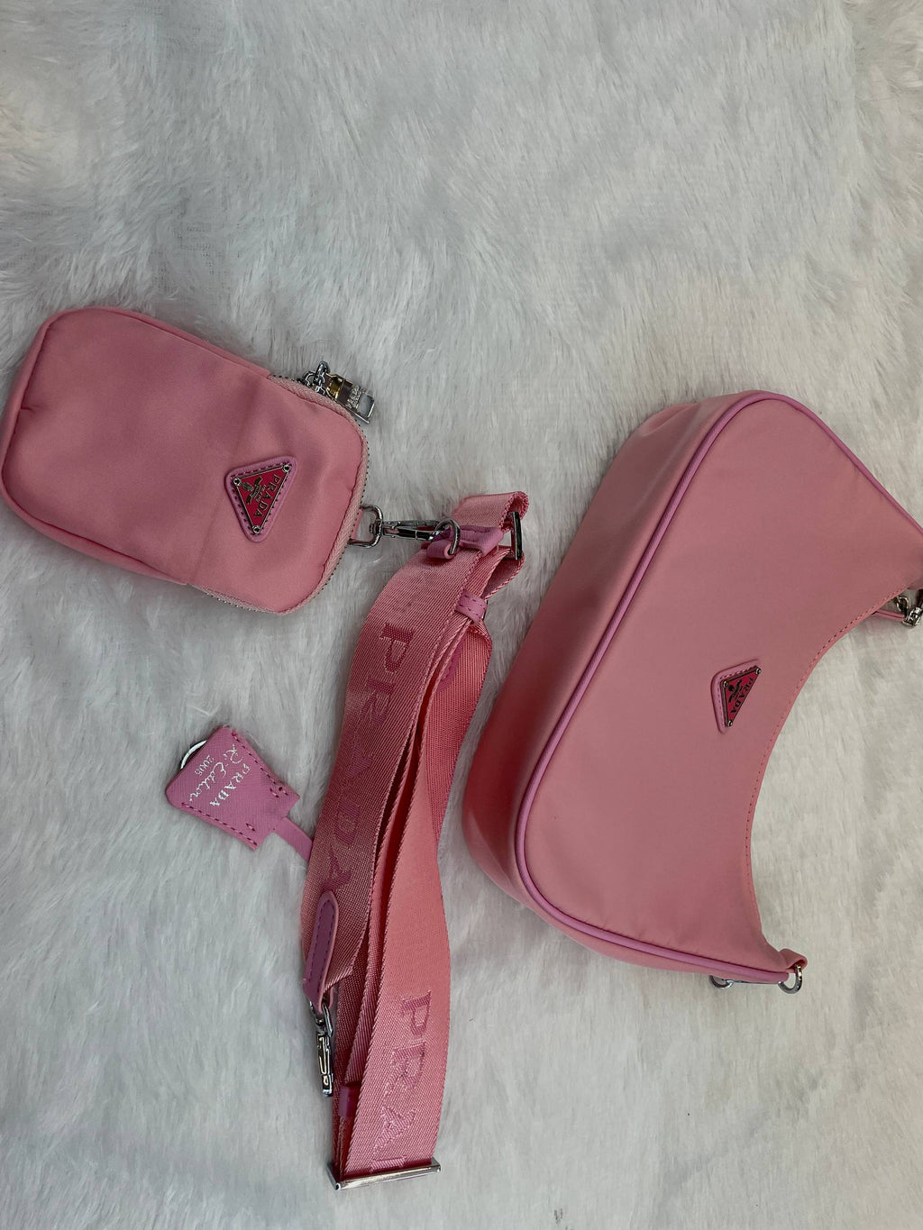 PRADA RE-EDITION 2005 RE-NYLON MINI SLING BAG IN MASTER PIECE 🤩