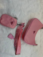 PRADA RE-EDITION 2005 RE-NYLON MINI SLING BAG IN MASTER PIECE 🤩