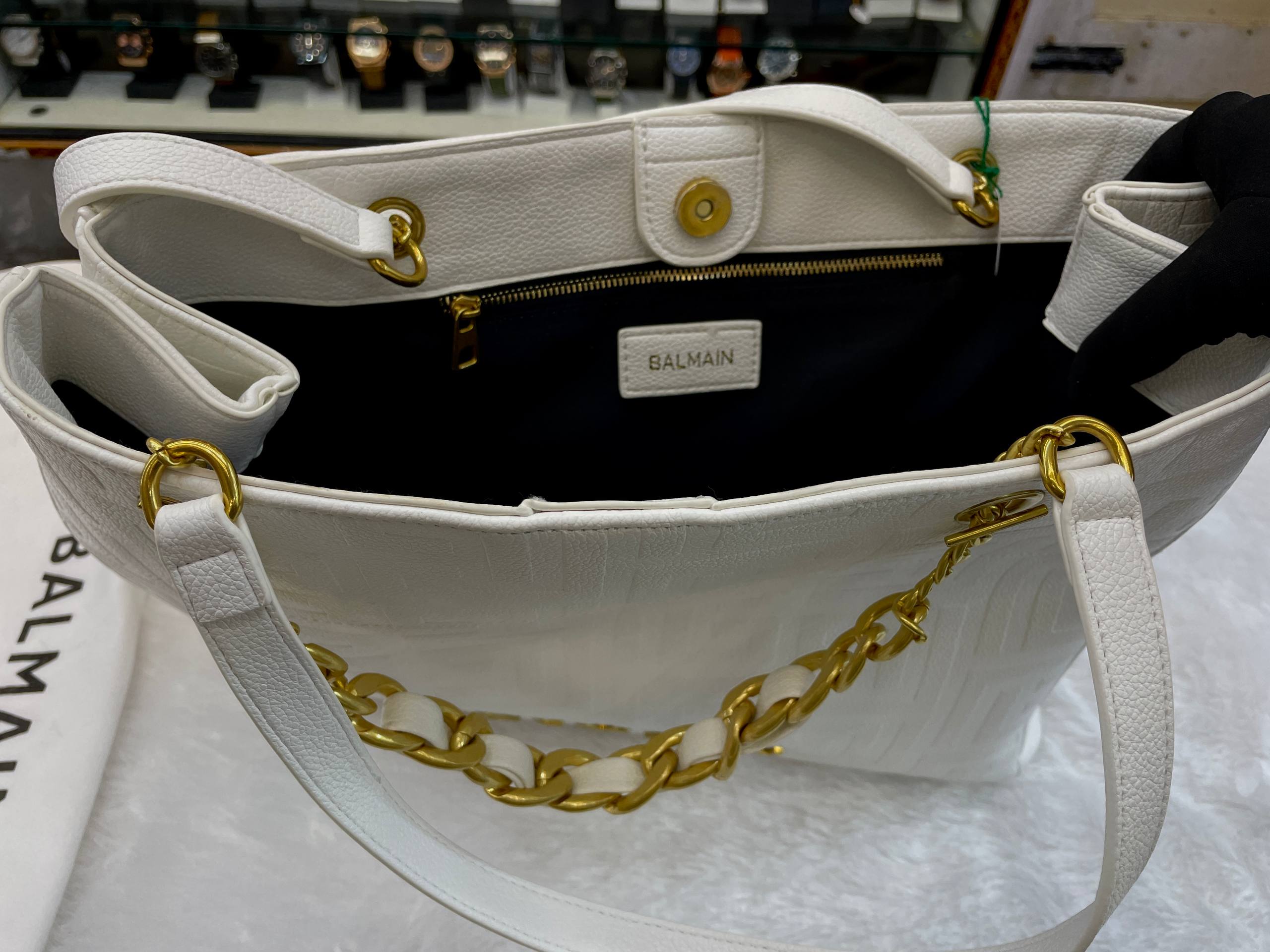 BALMAIN PARIS TOTE BAG IN MASTER PIECE FOR GIRLS 🤩