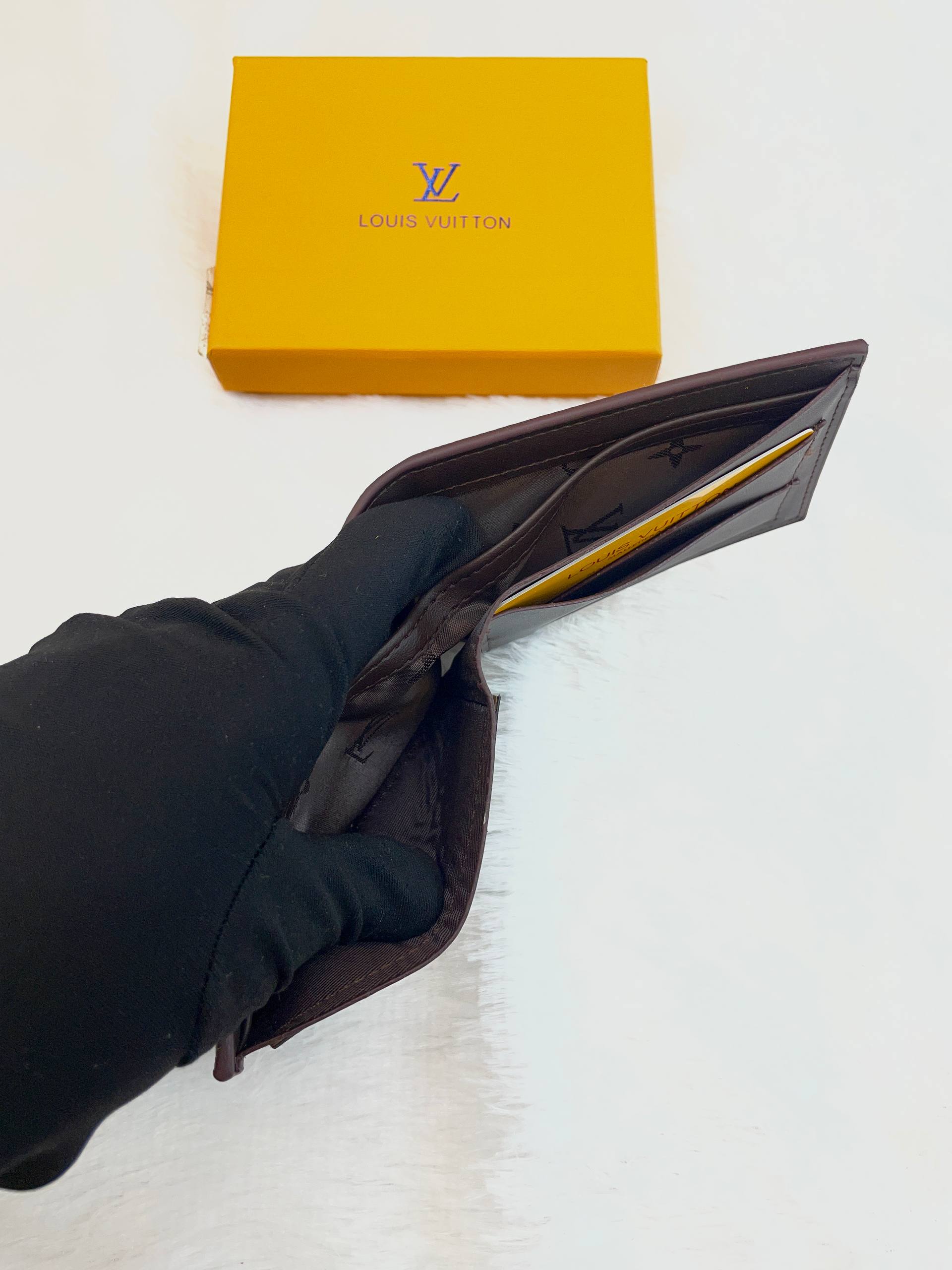 LOUIS VUITTON (LV) ICONIC MONOGRAM CANVAS WALLET FOR MENS BROWN 🤎 LV PRINT
