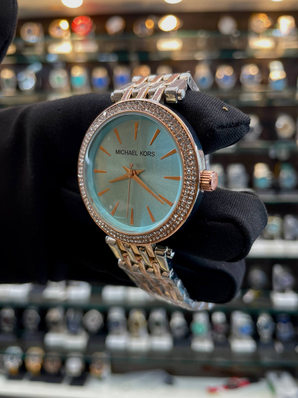 MICHAEL KORS (MK) NOW IN PLAIN DIAL 🤩 BLUE 💙