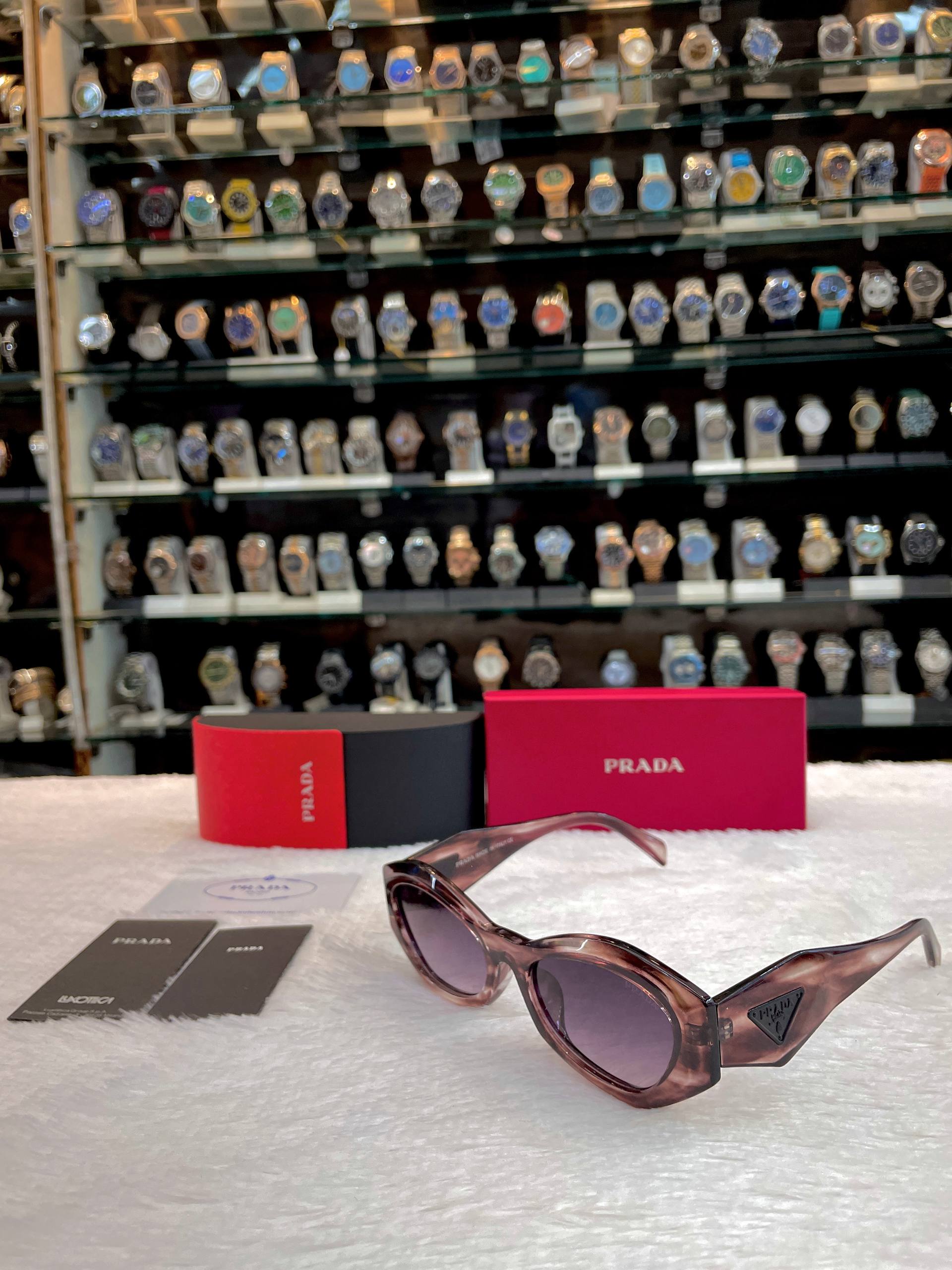 PRADA SUNGLASSES 🕶️ MARBLING-PATTERNED FRAME FOR GIRLS