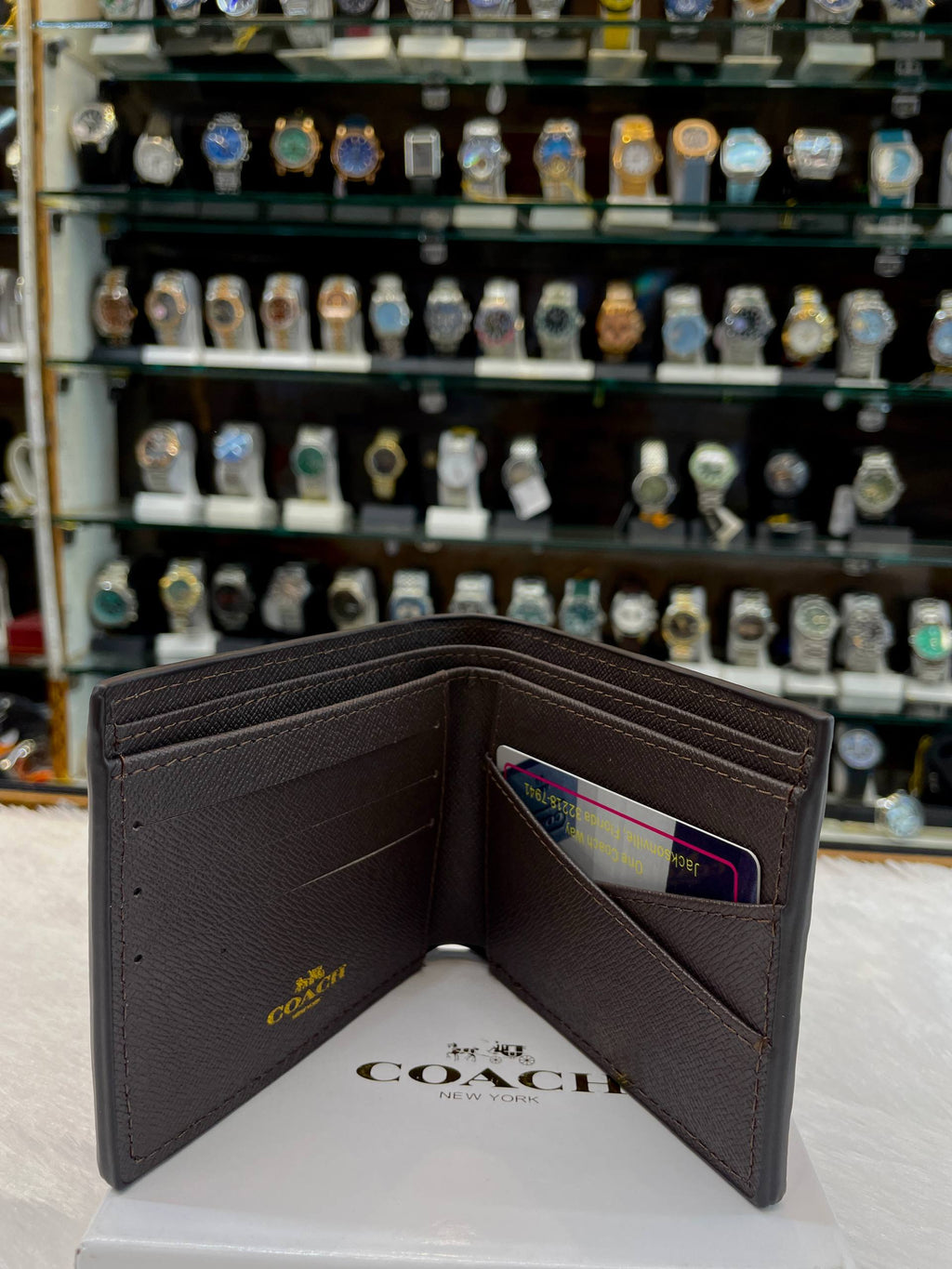 COACH COMPACT ID WALLET UNDER BUDGET FOR MENS
