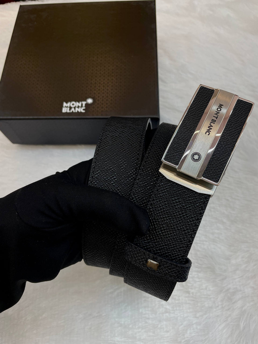 MONT BLANC BELT TEXTURE LEATHER IN MASTER PIECE 🤩