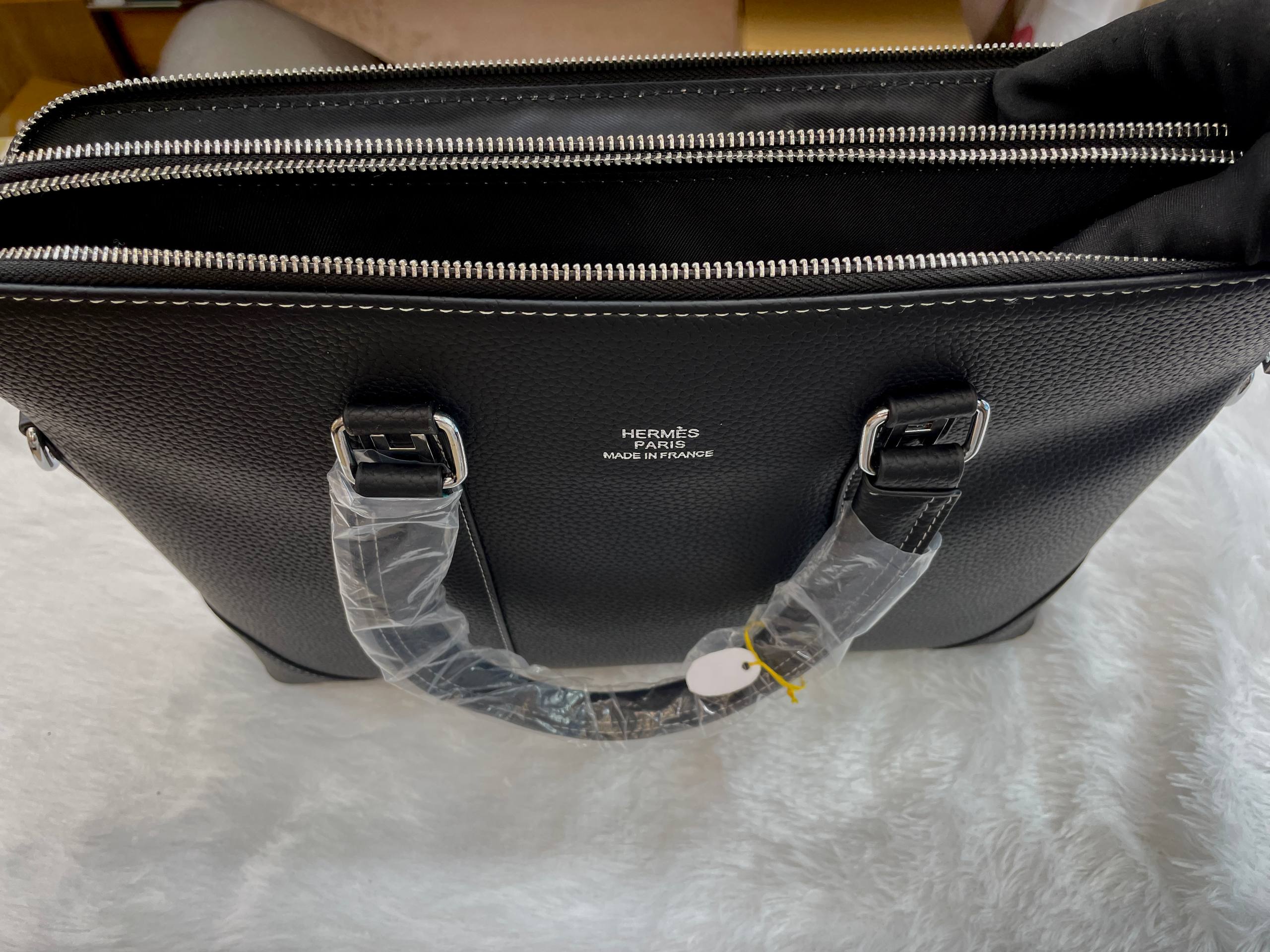 HERMES LAPTOP BAG IN MASTER PIECE 🔥 FOR MENS