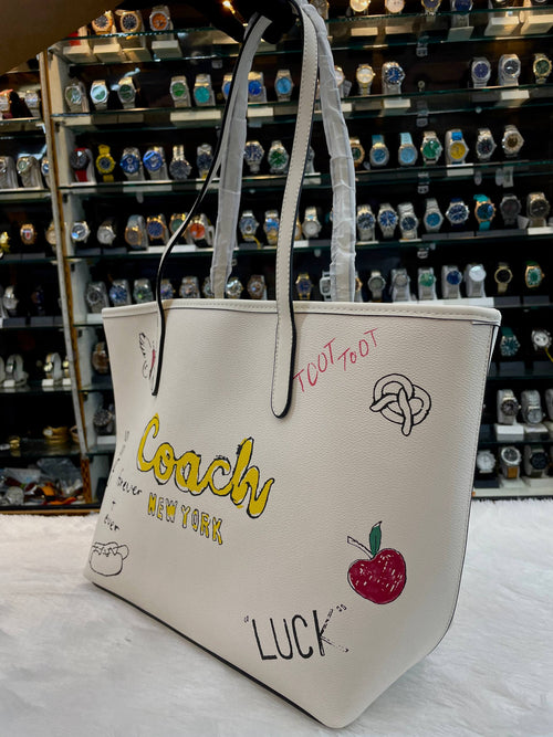 COACH CITY TOTE BAG WITH SKETCH PRINT IN MASTER PIECE 🤩