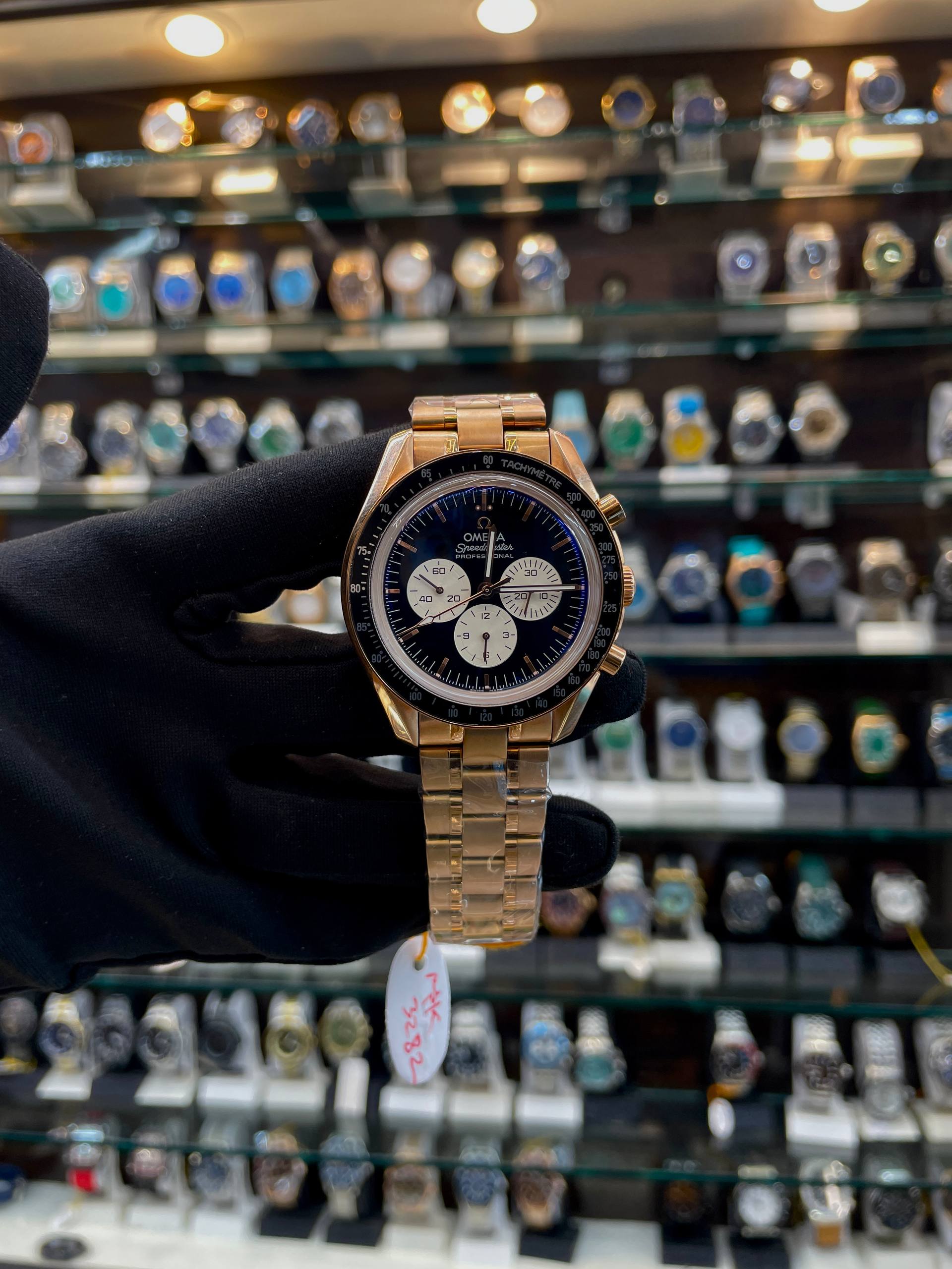 OMEGA SPEEDMASTER MOONWATCH PROFESSIONAL 18K MOONSHINE GOLD 🥇 IN MASTER PIECE