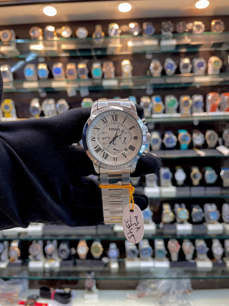 FOSSIL NOW IN ROMAN  DIAL 🤩  NOW IN CHAIN ⛓️FOR MENS 🤩 SILVER 🥈