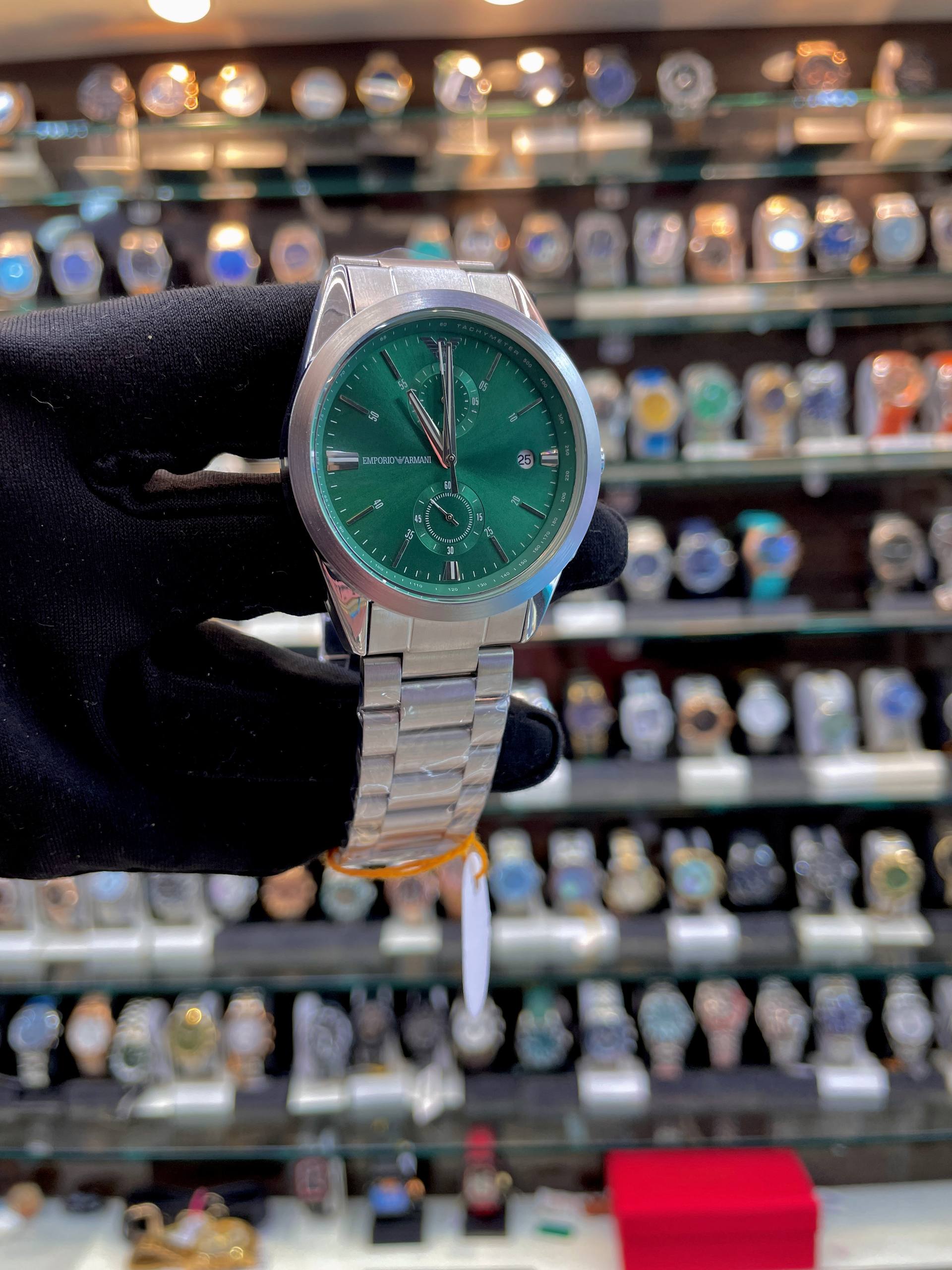 EMPORIO ARMANI CHRONOGRAPH FOR MENS GREEN 💚 DIAL 💝