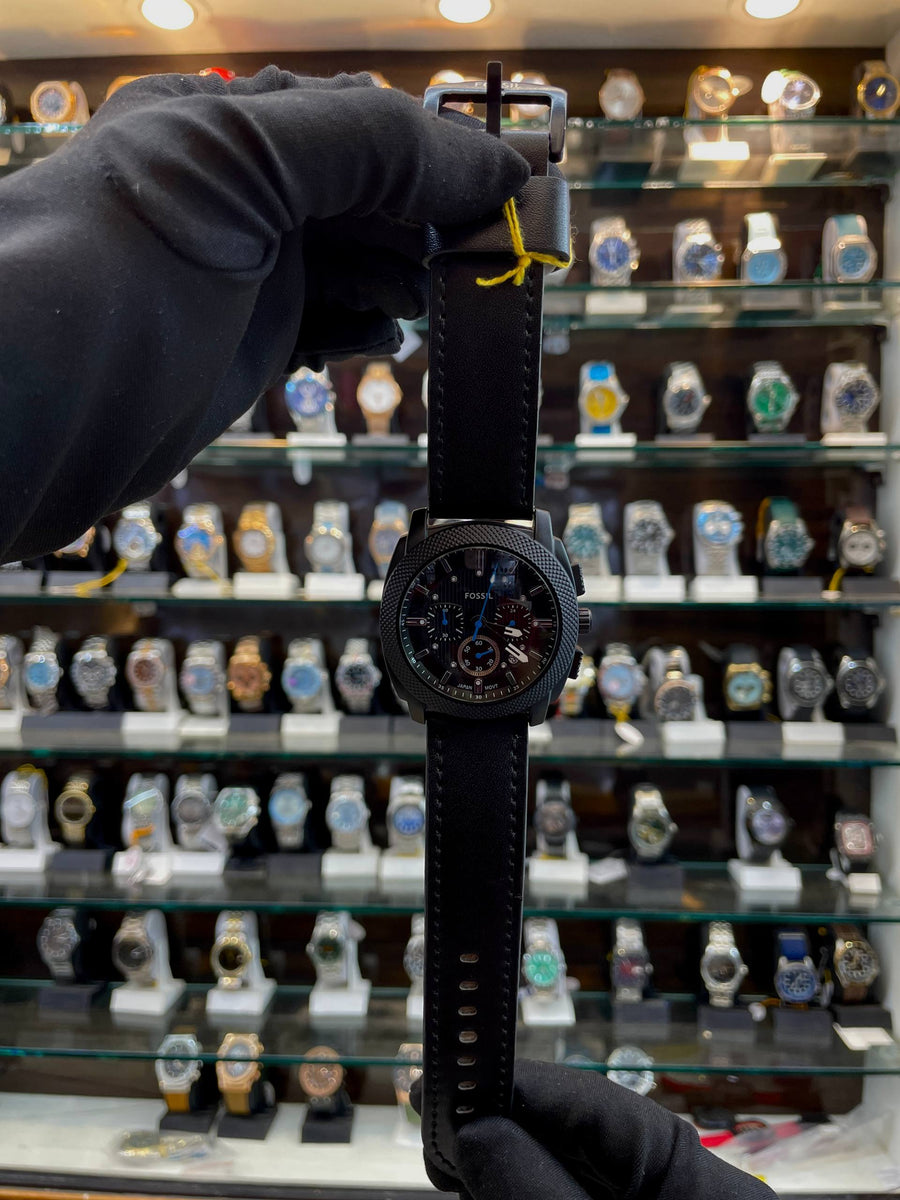 FOSSIL MEN'S MACHINE CHRONOGRAPH WATCH IN LEATHER