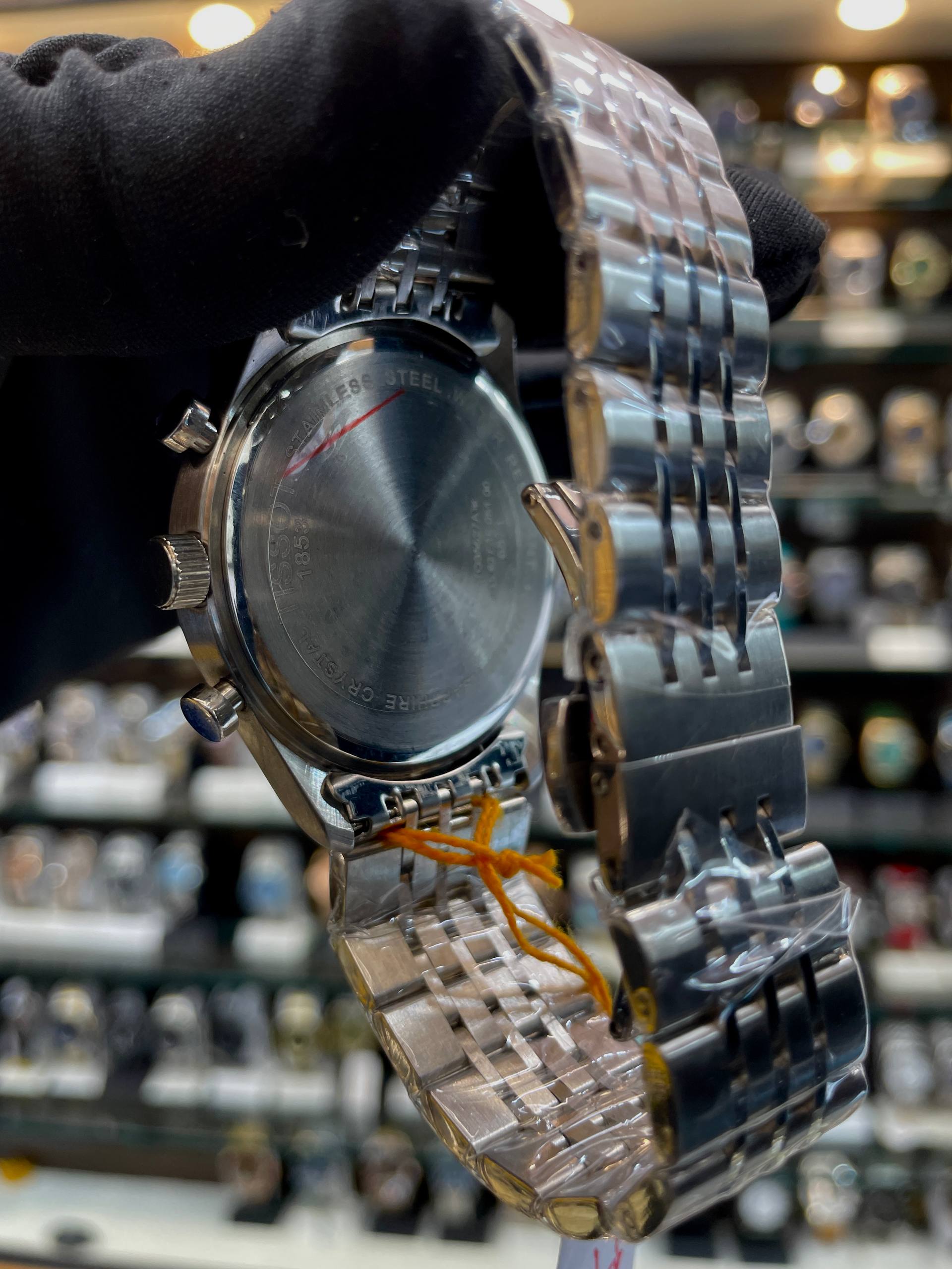 TISSOT GREY 🩶 DIAL IN BEST QUALITY FOR MENS