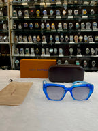 LOUIS VUITTON (LV) CLASH SQUARE SUNGLASSES 😎 IN BLUE 💙 UNISEX FRAME