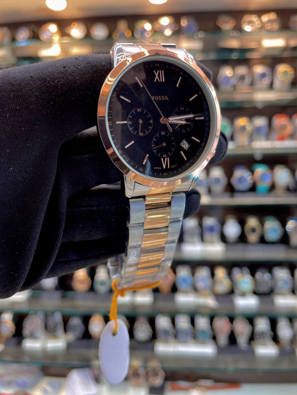 FOSSIL NOW IN CHRONO FOR MENS CASUAL WEAR IN CHAIN ⛓️