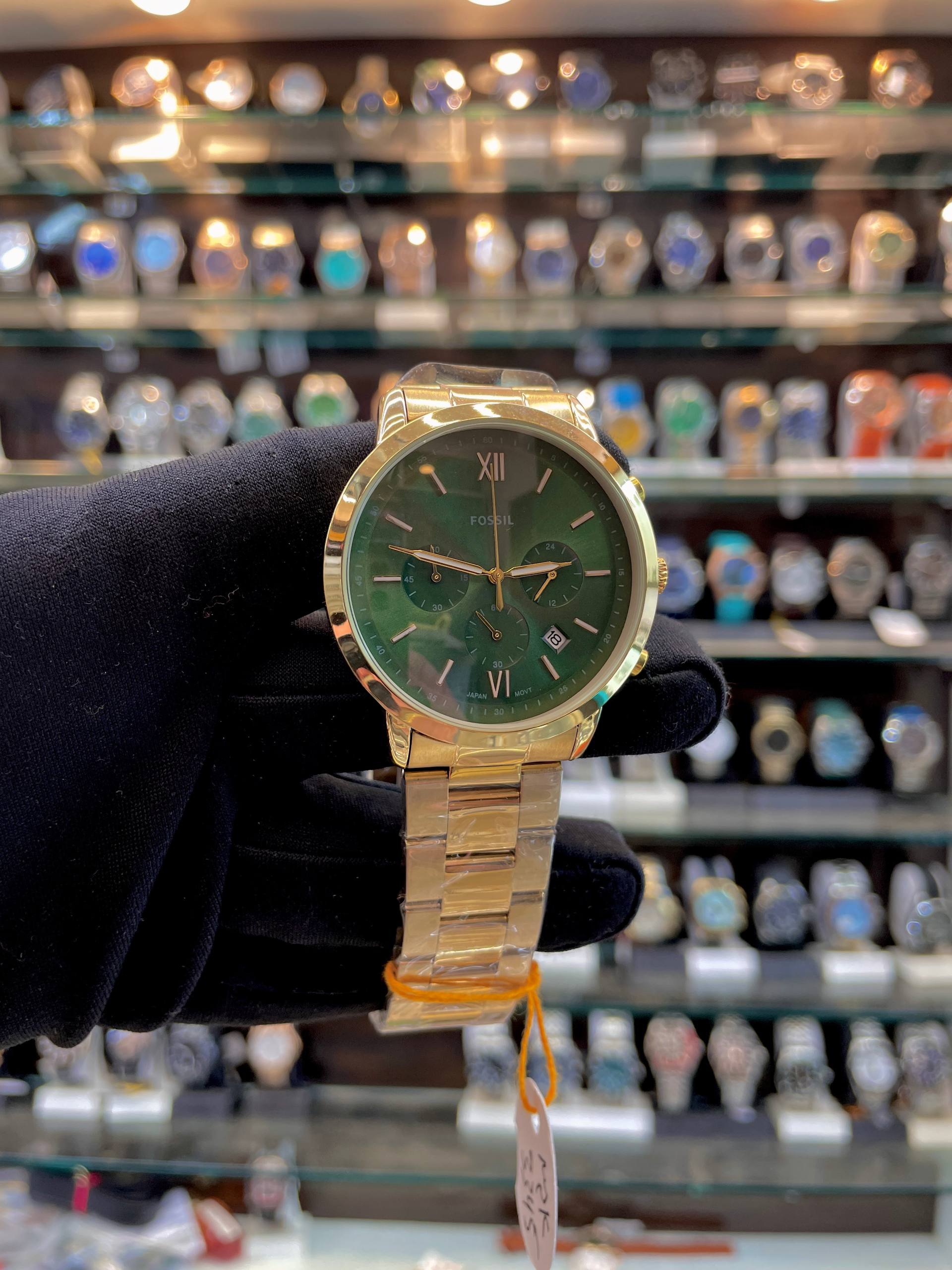 FOSSIL NOW IN CHRONO FOR MENS CASUAL WEAR IN CHAIN ⛓️ GREEN 💚