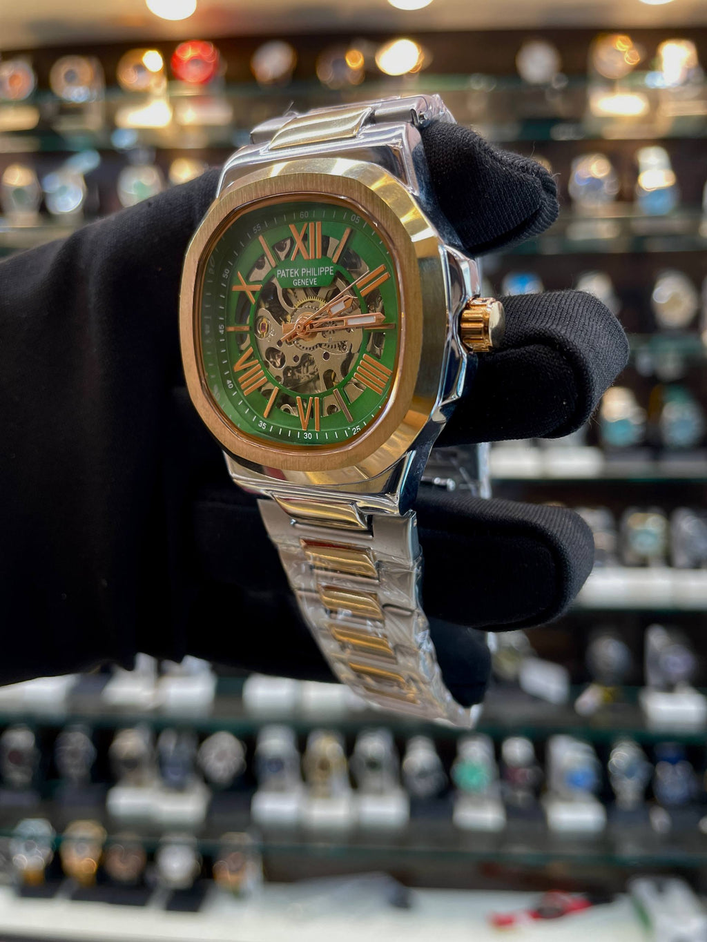 PATEK PHILLIPE AUTOMATIC NOW IN TRANSPARENT DIAL 💗