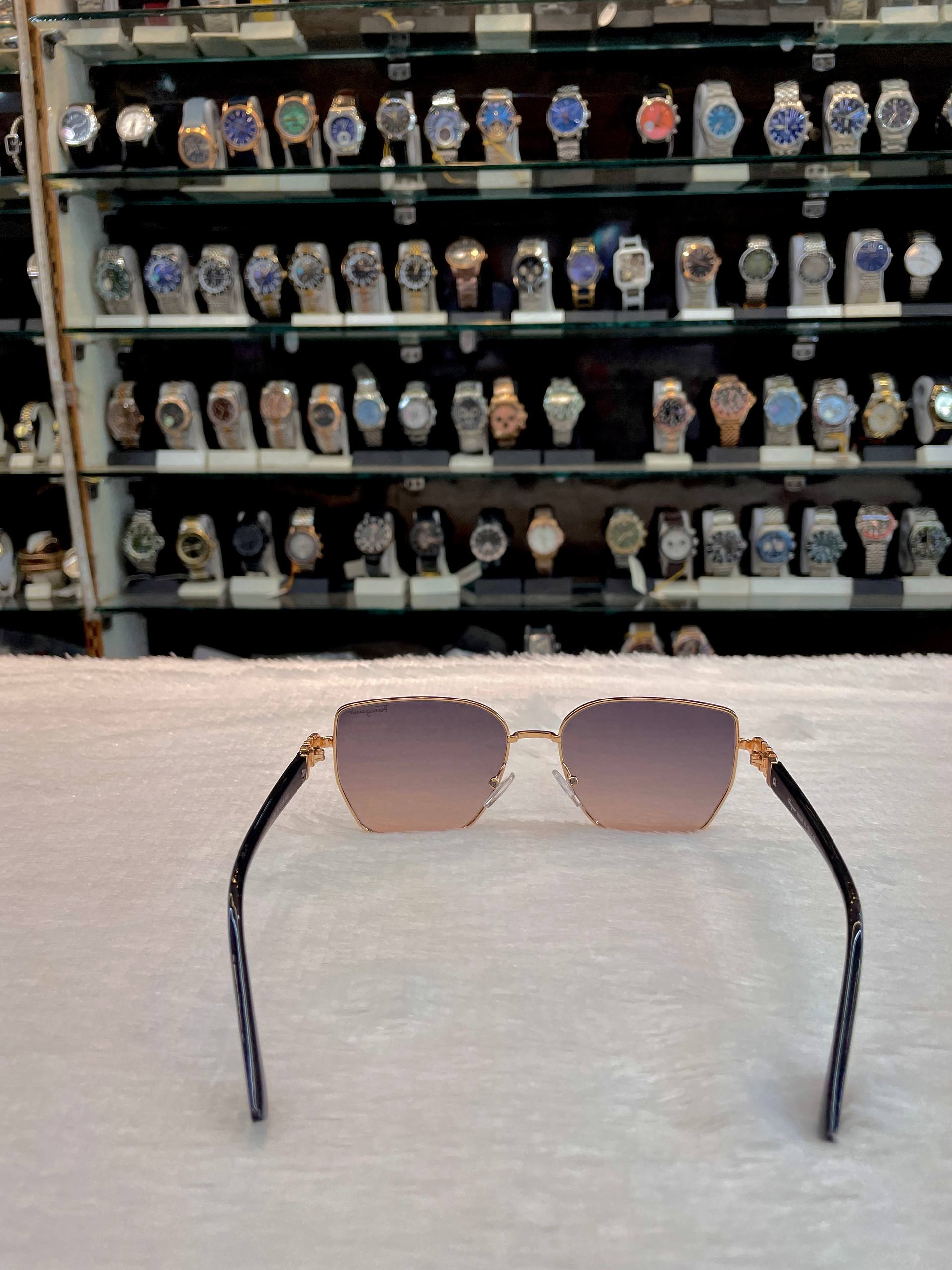SALVATORE FERRAGAMO CASUAL WEAR GIRLS 🤩 GLASSES 🤓PINK PINK 🩷 GRADIENT LENS