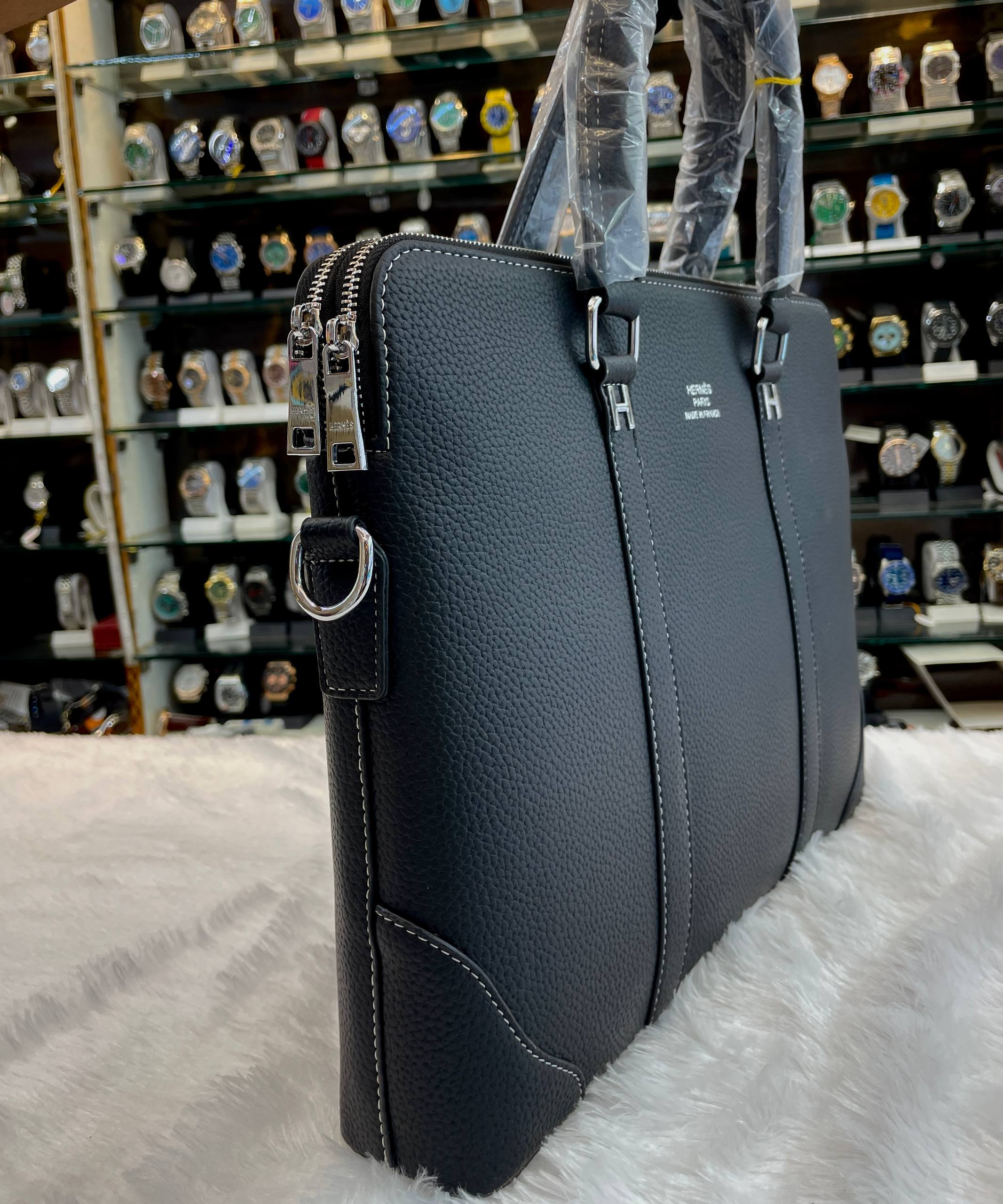 HERMES LAPTOP BAG IN MASTER PIECE 🔥 FOR MENS