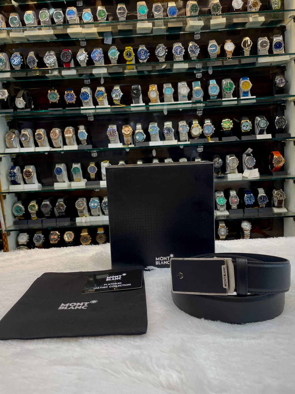 MONT BLANC MEN'S BLACK 🖤 LEATHER BELT WITH A SILVER 🥈 BUCKLE. MASTER PIECE 🤩 BLACK 🖤 TEXTURE FRONT