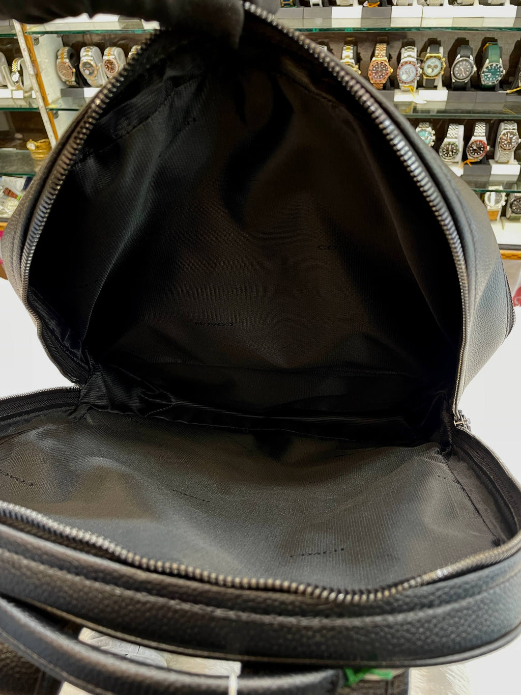 COACH CHARTER BACKPACK IN MASTER PIECE 🤩 FOR MENS COMPARTMENT DETAIL: