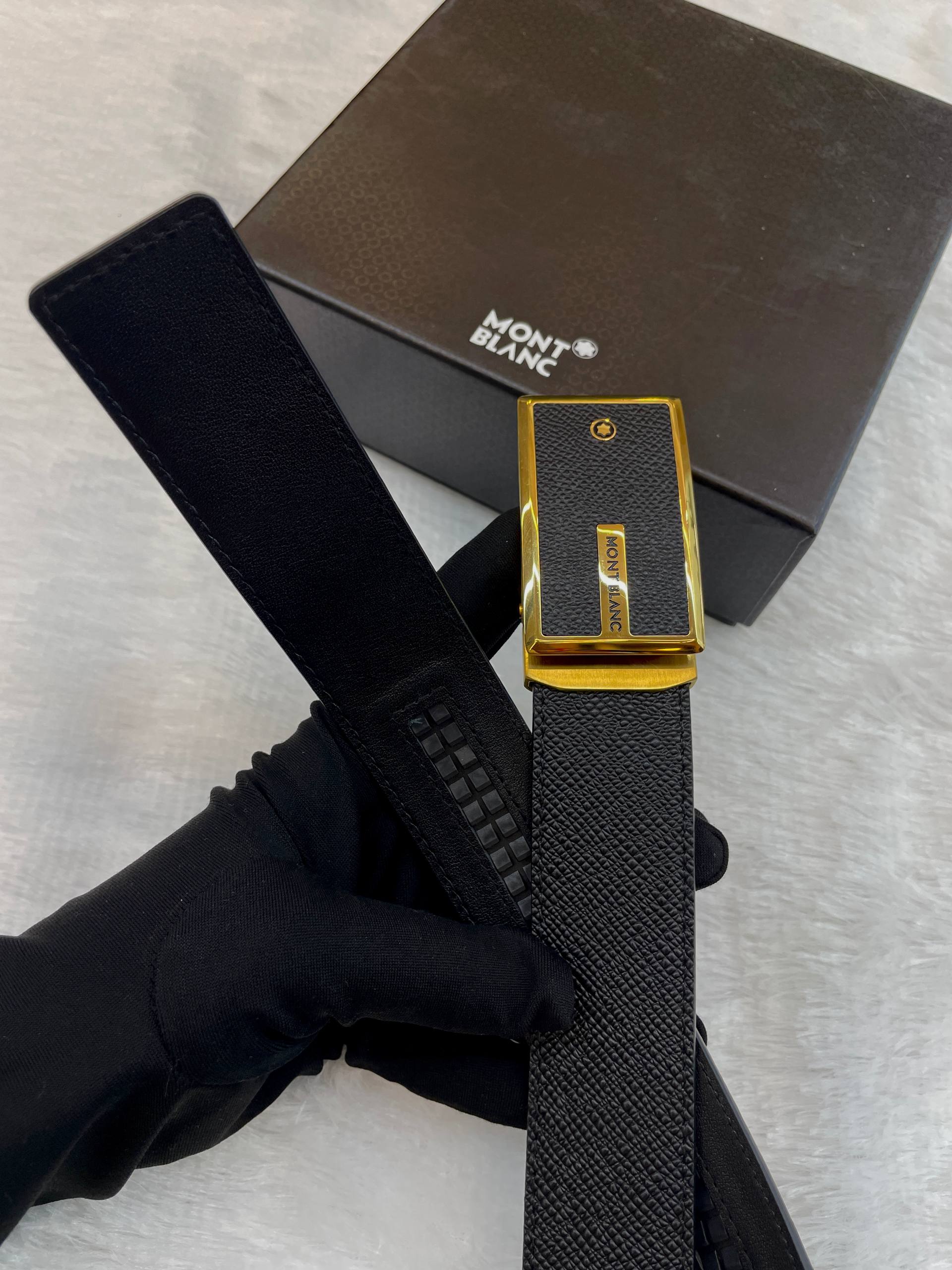 MONT BLANC TEXTURE STRAP GOLD METAL BUCKLE IN MASTER PIECE 🤩