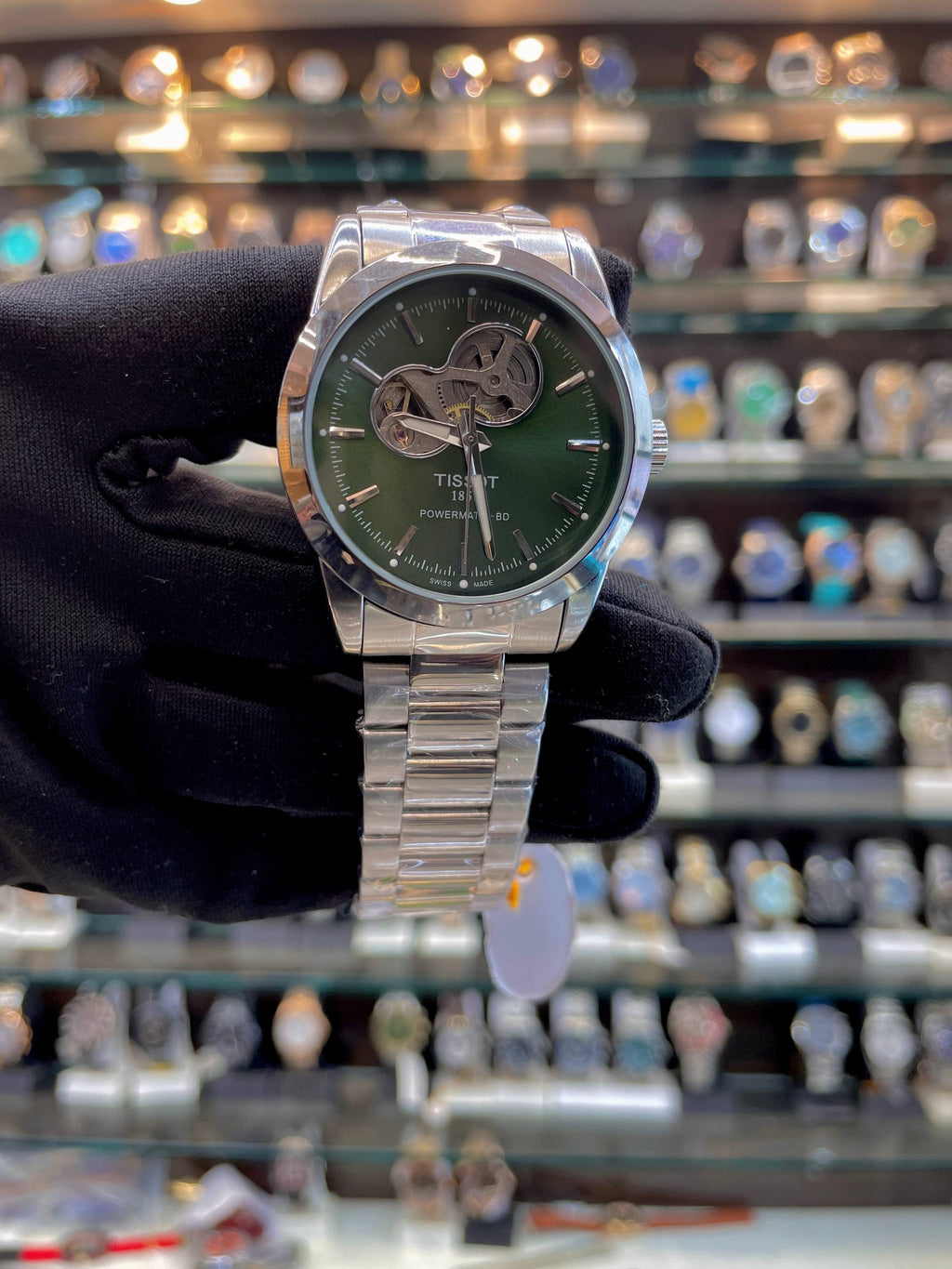TISSOT POWERMATIC 80 NOW IN AUTOMATIC ⚙️ GREEN 💚 SILVER 🥈 STAINLESS BODY & CHAIN ⛓️