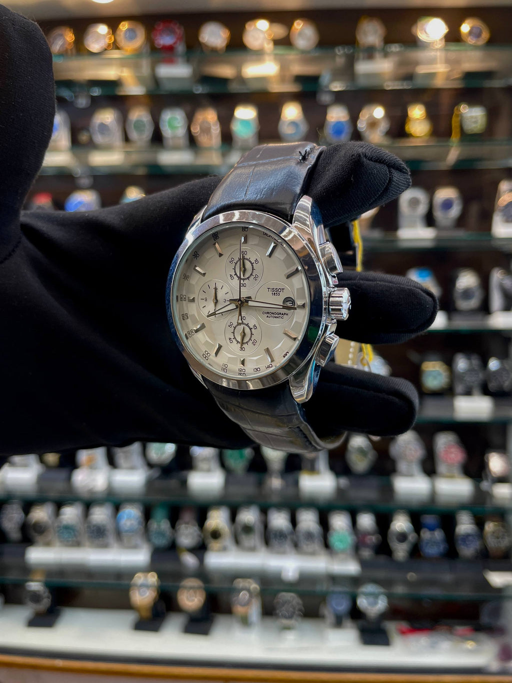 TISSOT 1853 NOW IN FORMAL WEAR FOR MENS 👨🏻  IN SILVER 🥈