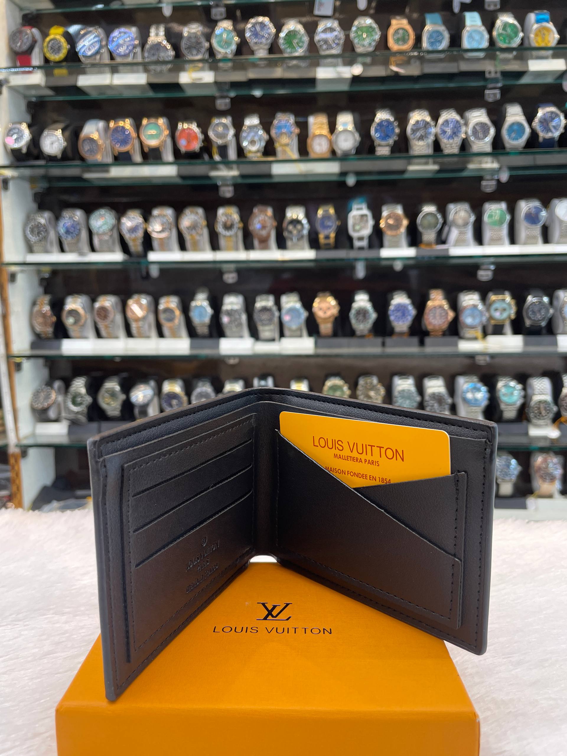 LOUIS VUITTON LV BLACK/BLUE 💙 TAIGA LEATHER WALLET IN HEAVY QUALITY 💯
