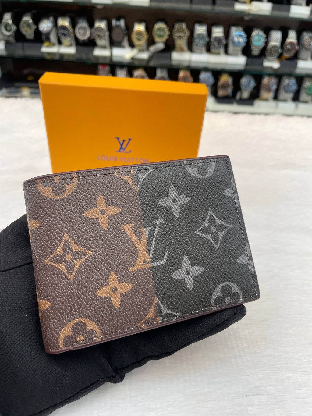 LOUIS VUITTON LV SPLIT DESIGN MONOGRAM CANVAS PATTERN IN HEAVY QUALITY 💯