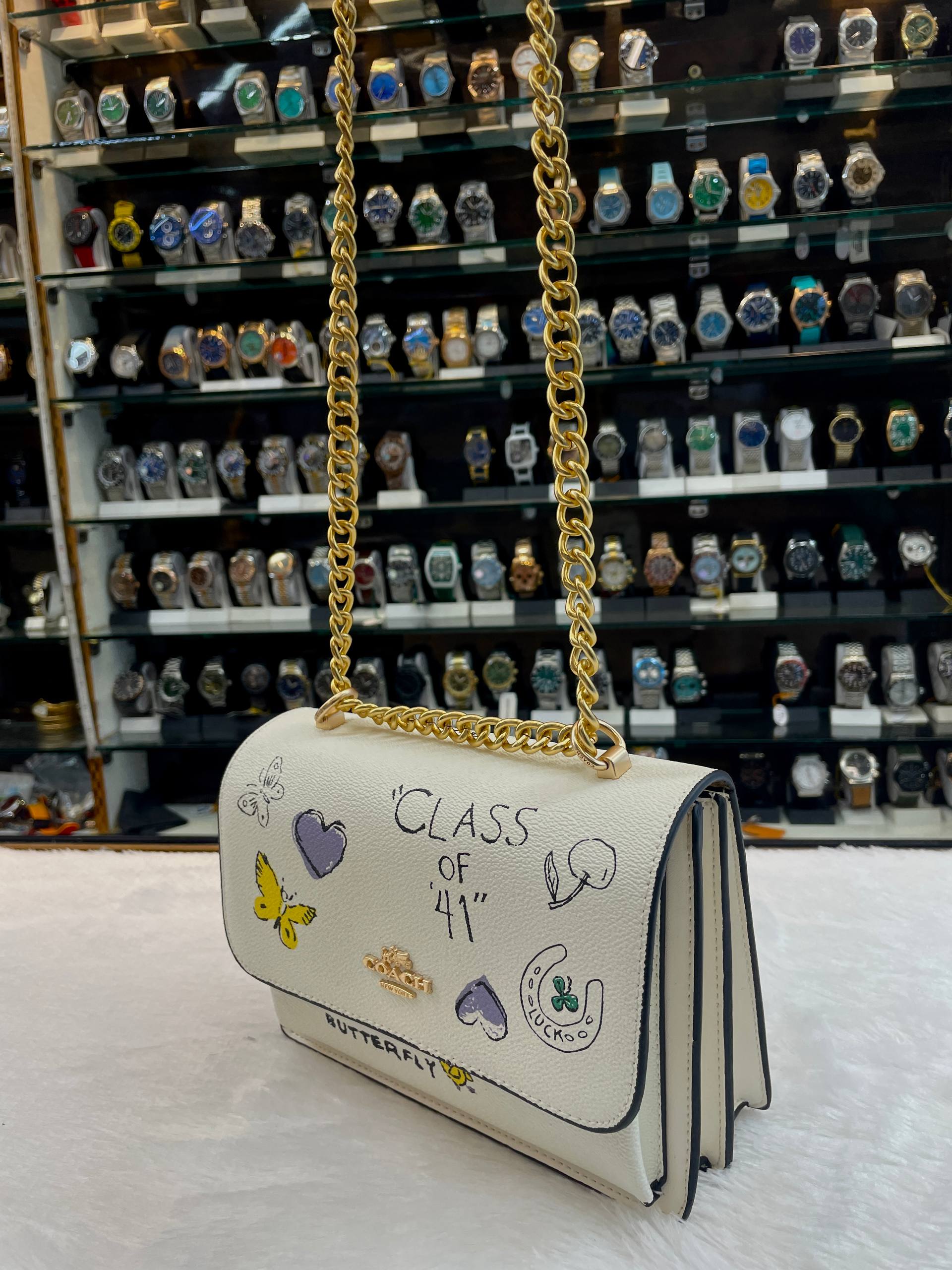 COACH KLARE CROSSBODY BAG WITH SKETCH PRINT IN MASTER PIECE 🤩