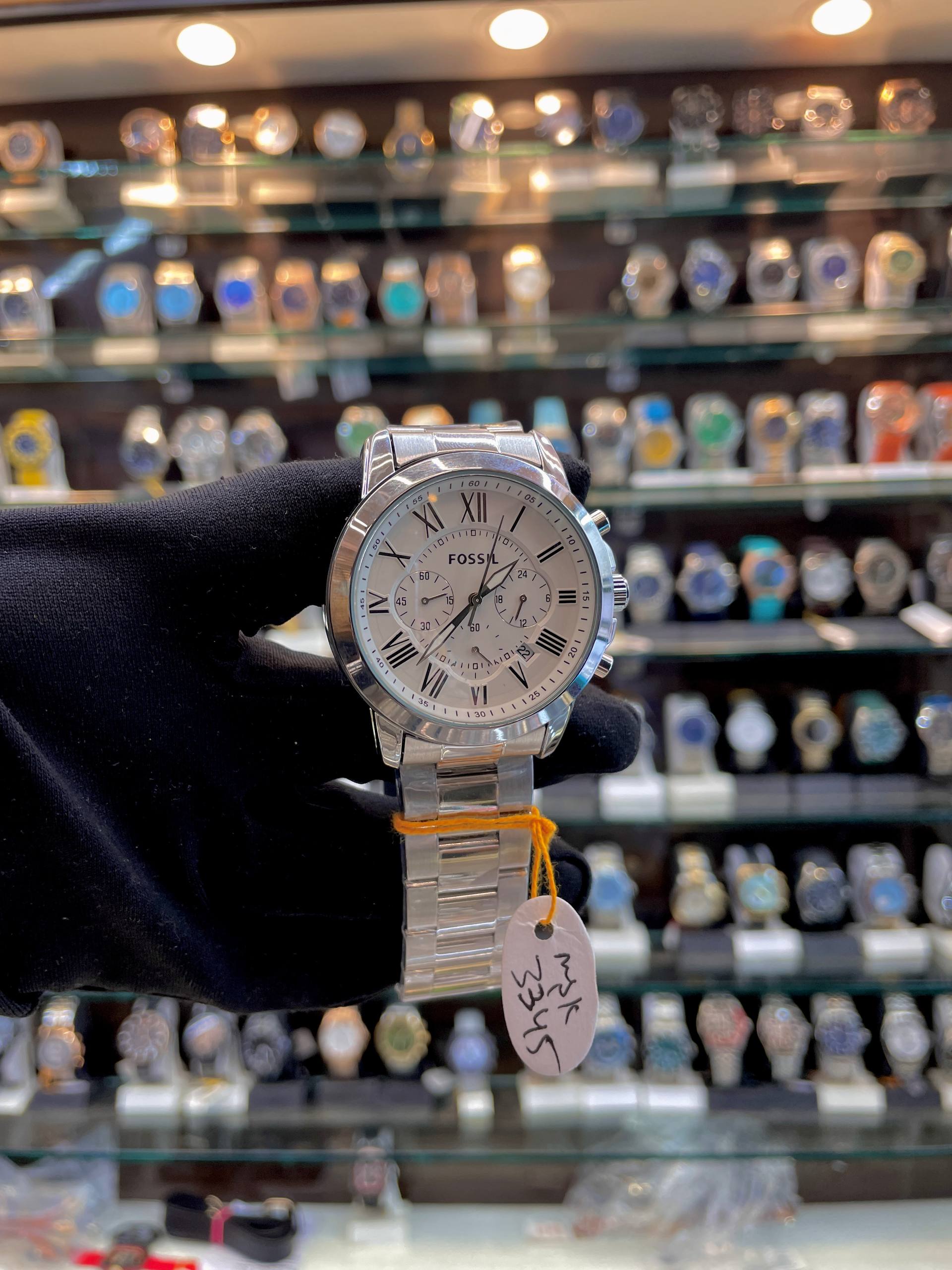 FOSSIL NOW IN ROMAN  DIAL 🤩  NOW IN CHAIN ⛓️FOR MENS 🤩 SILVER 🥈