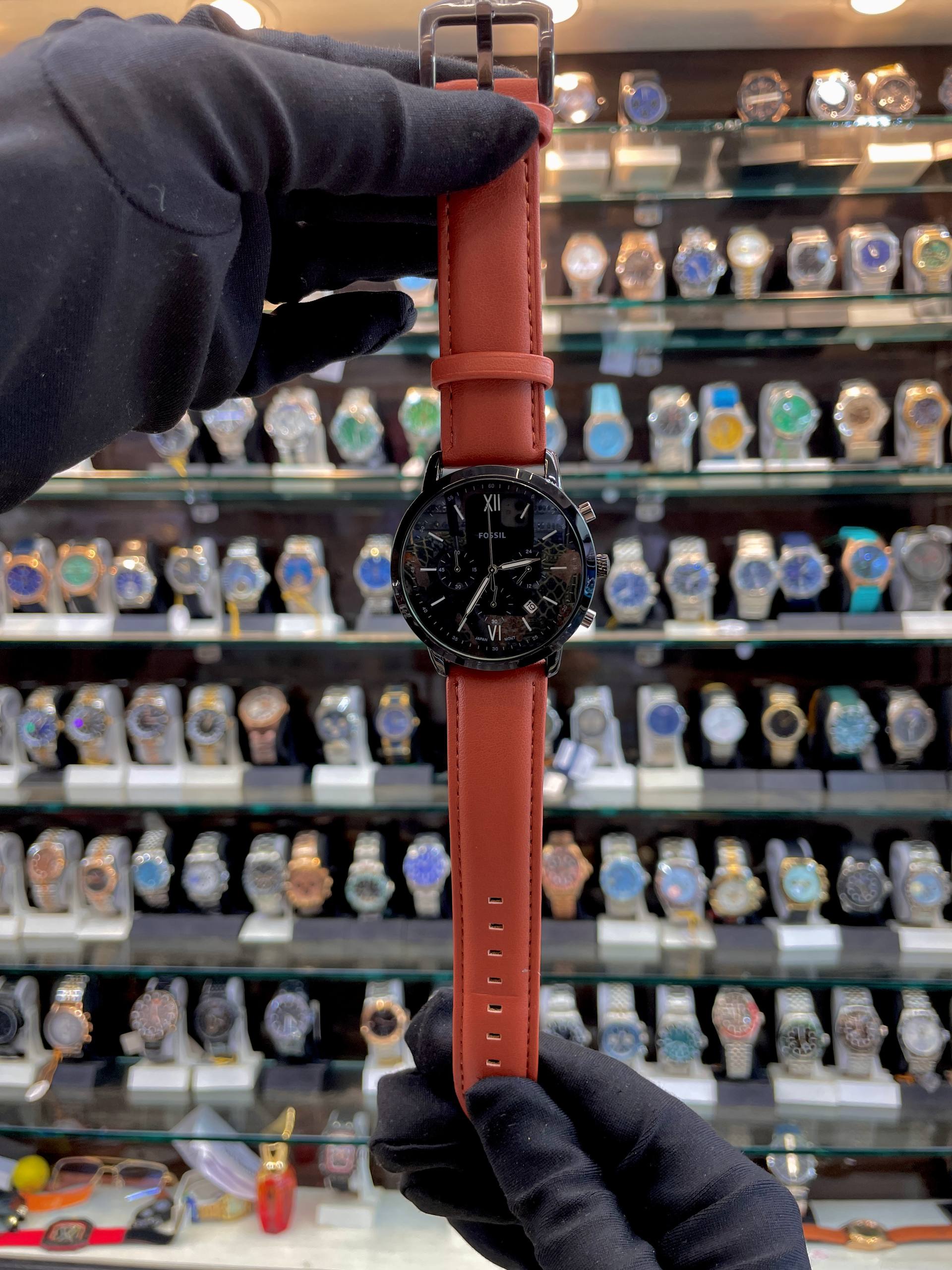FOSSIL NOW IN CHRONO FOR MENS LEATHER BLACK 🖤 DIAL