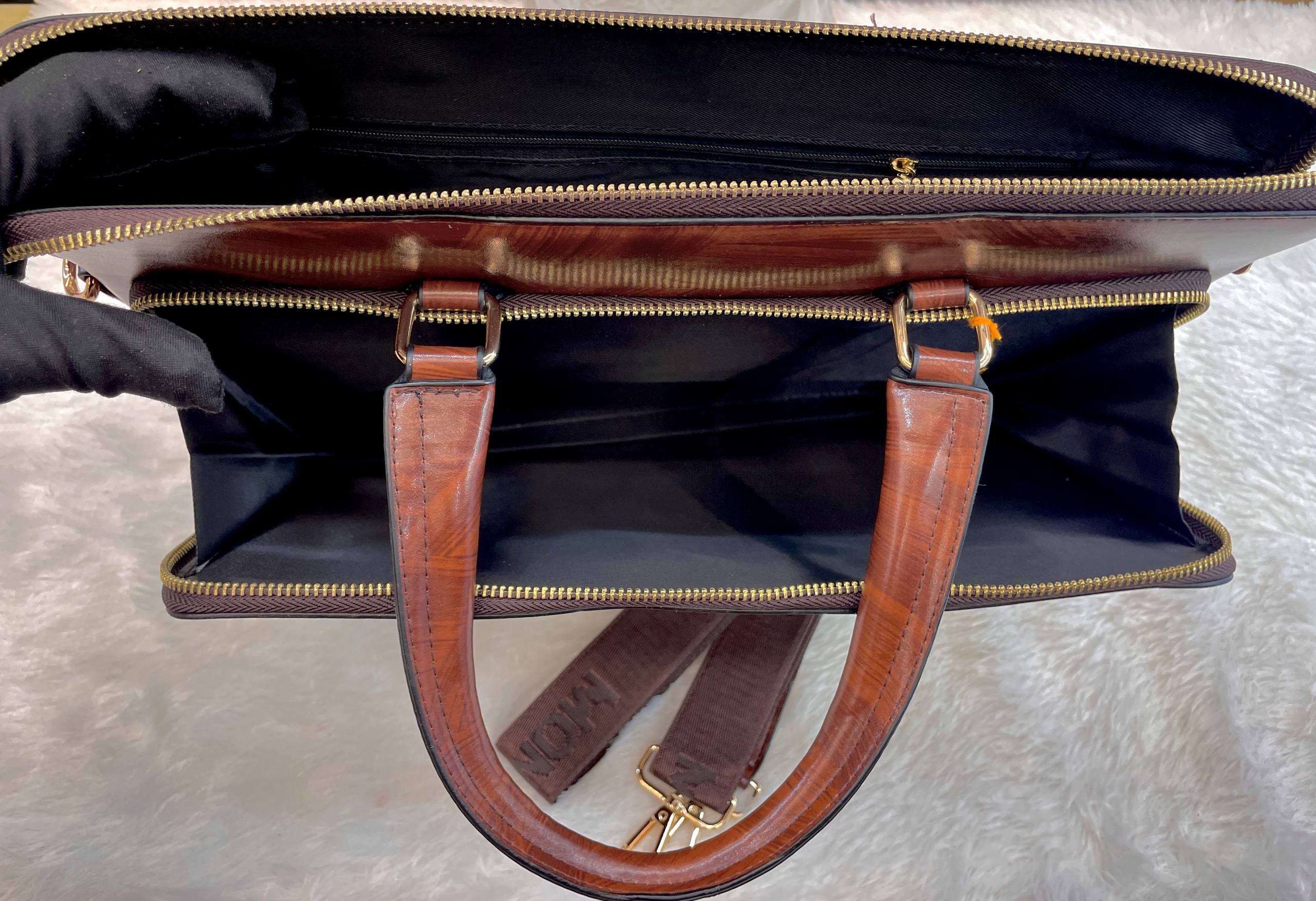 MONT BLANC LAPTOP BAG WOOD GRAIN 🌾 TEXTURE PRINT 🐾 HEAVY QUALITY 💯