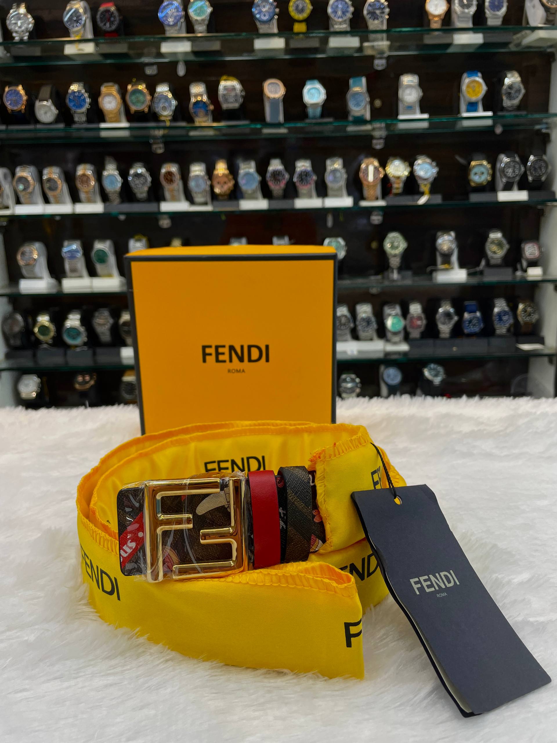 FENDI BELT FEATURING A UNIQUE "FOOD-THEMED" IN MASTER PIECE 🤩