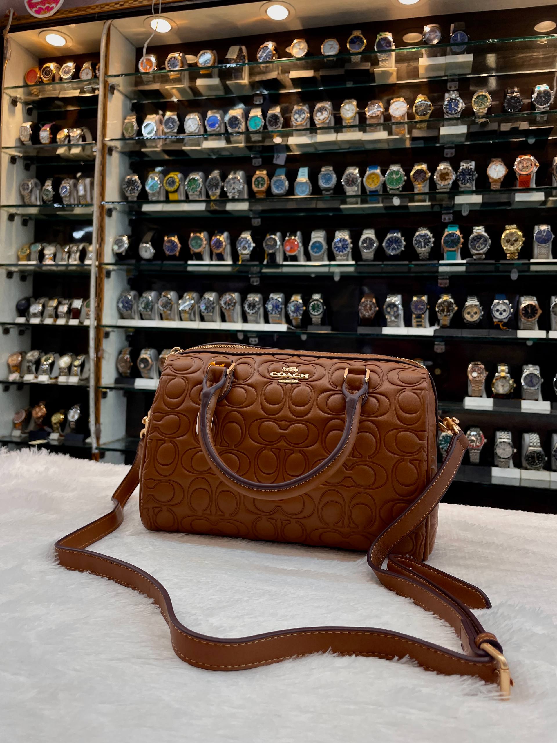 COACH MINI ROWAN CROSSBODY BAG IN BLOCKED SIGNATURE LEATHER BROWN 🤎