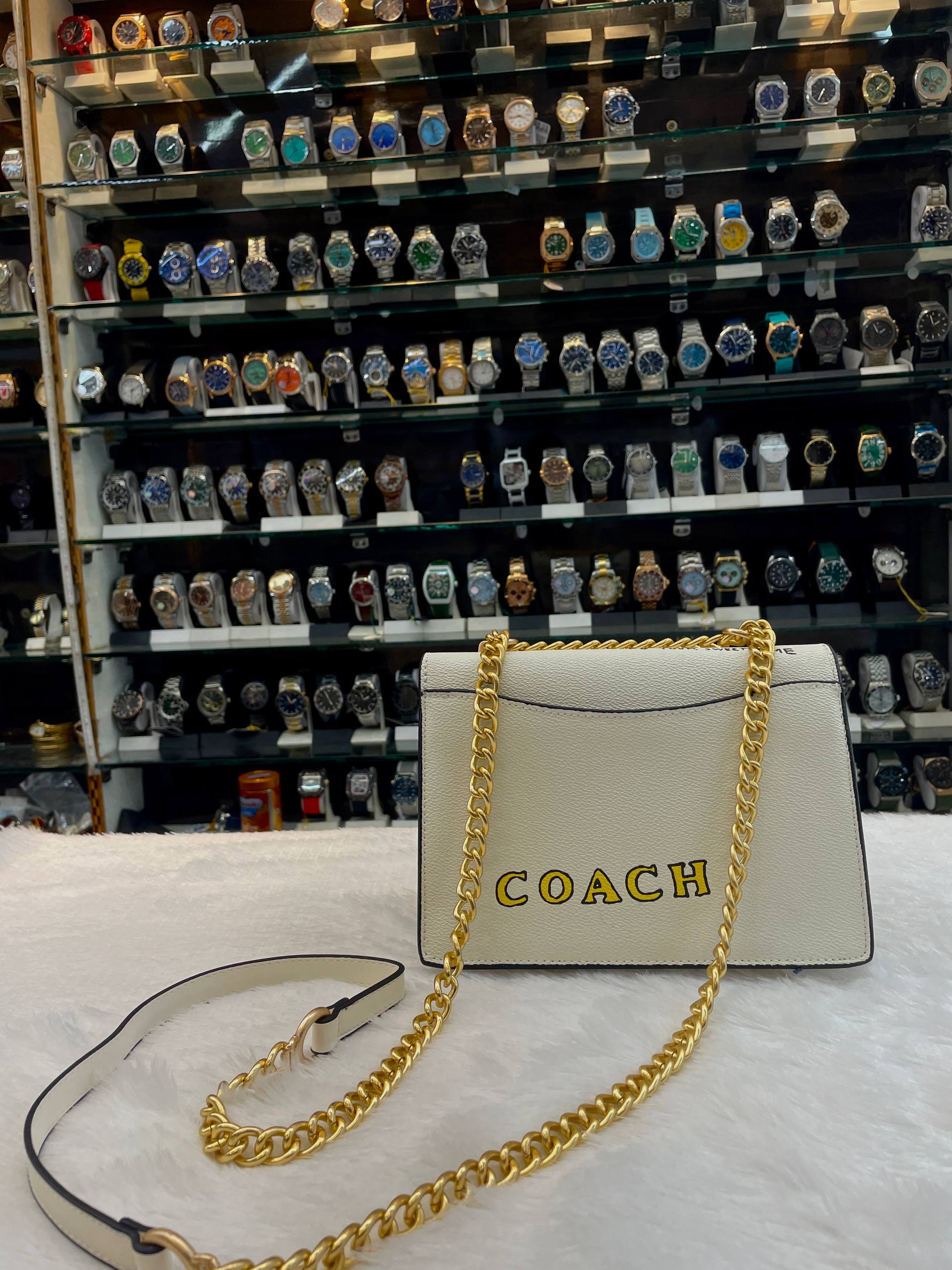 COACH KLARE CROSSBODY BAG WITH SKETCH PRINT IN MASTER PIECE 🤩
