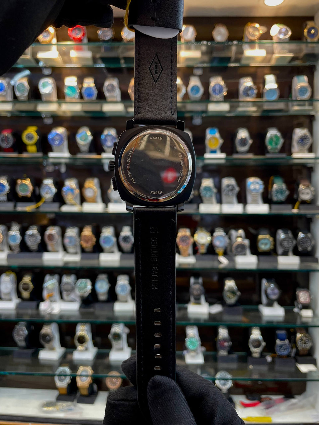 FOSSIL MEN'S MACHINE CHRONOGRAPH WATCH IN LEATHER