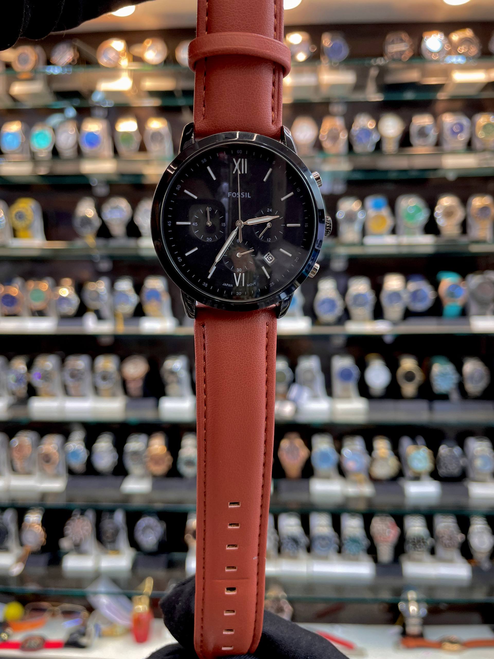 FOSSIL NOW IN CHRONO FOR MENS LEATHER BLACK 🖤 DIAL