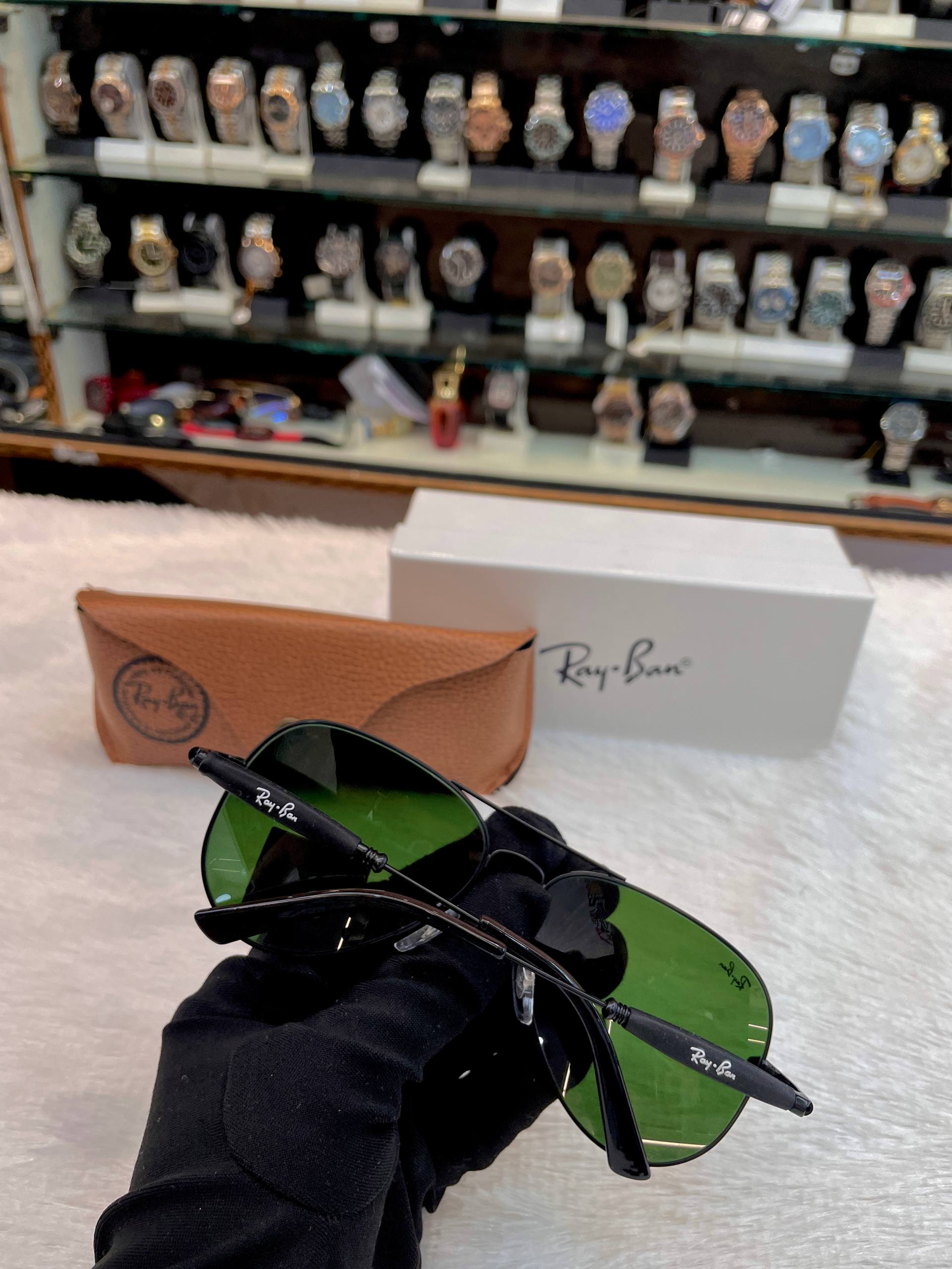 RAYBAN AVIATOR SUNGLASSES BLACK 🖤 LENS