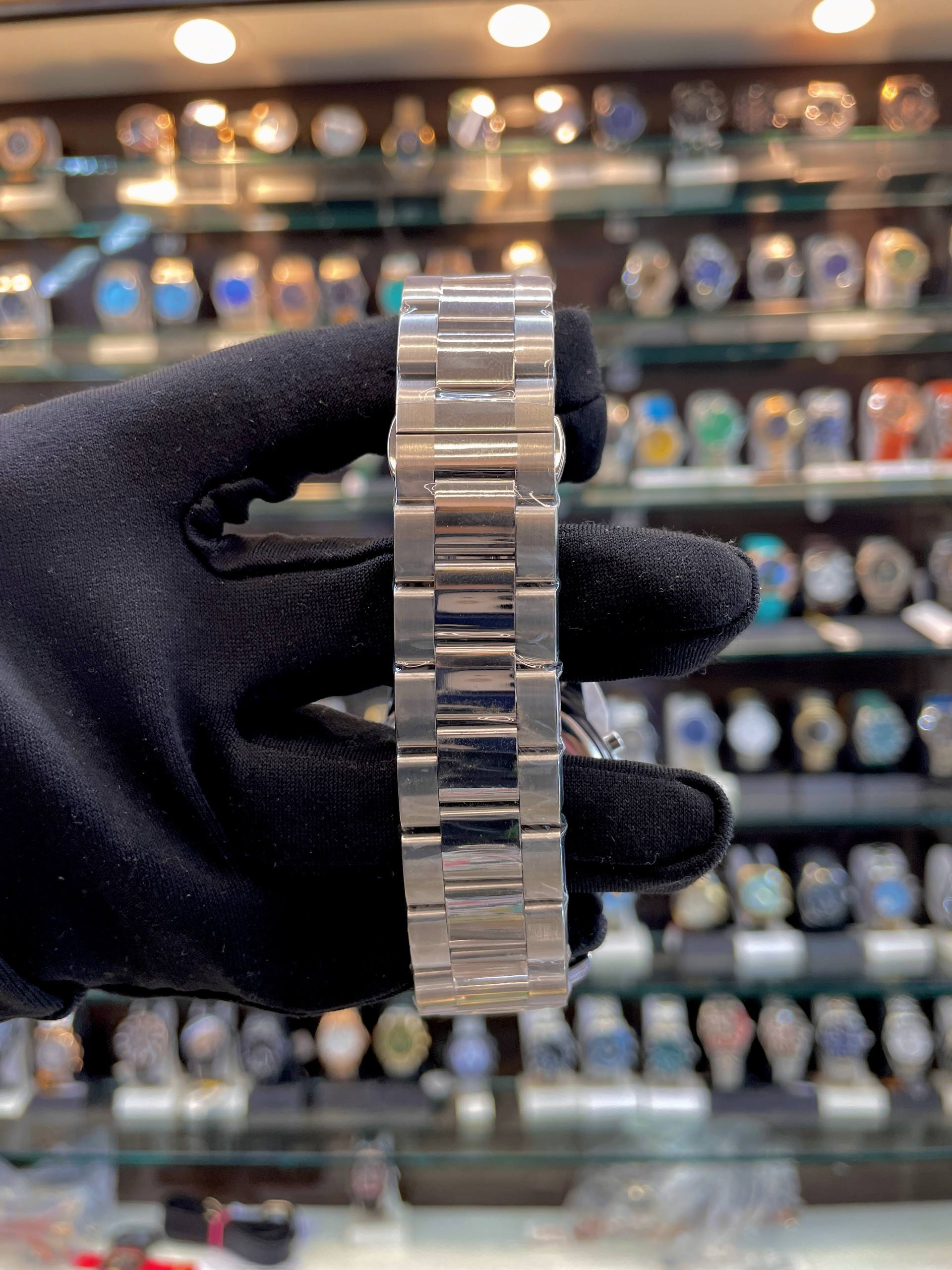 FOSSIL NOW IN ROMAN  DIAL 🤩  NOW IN CHAIN ⛓️FOR MENS 🤩 SILVER 🥈