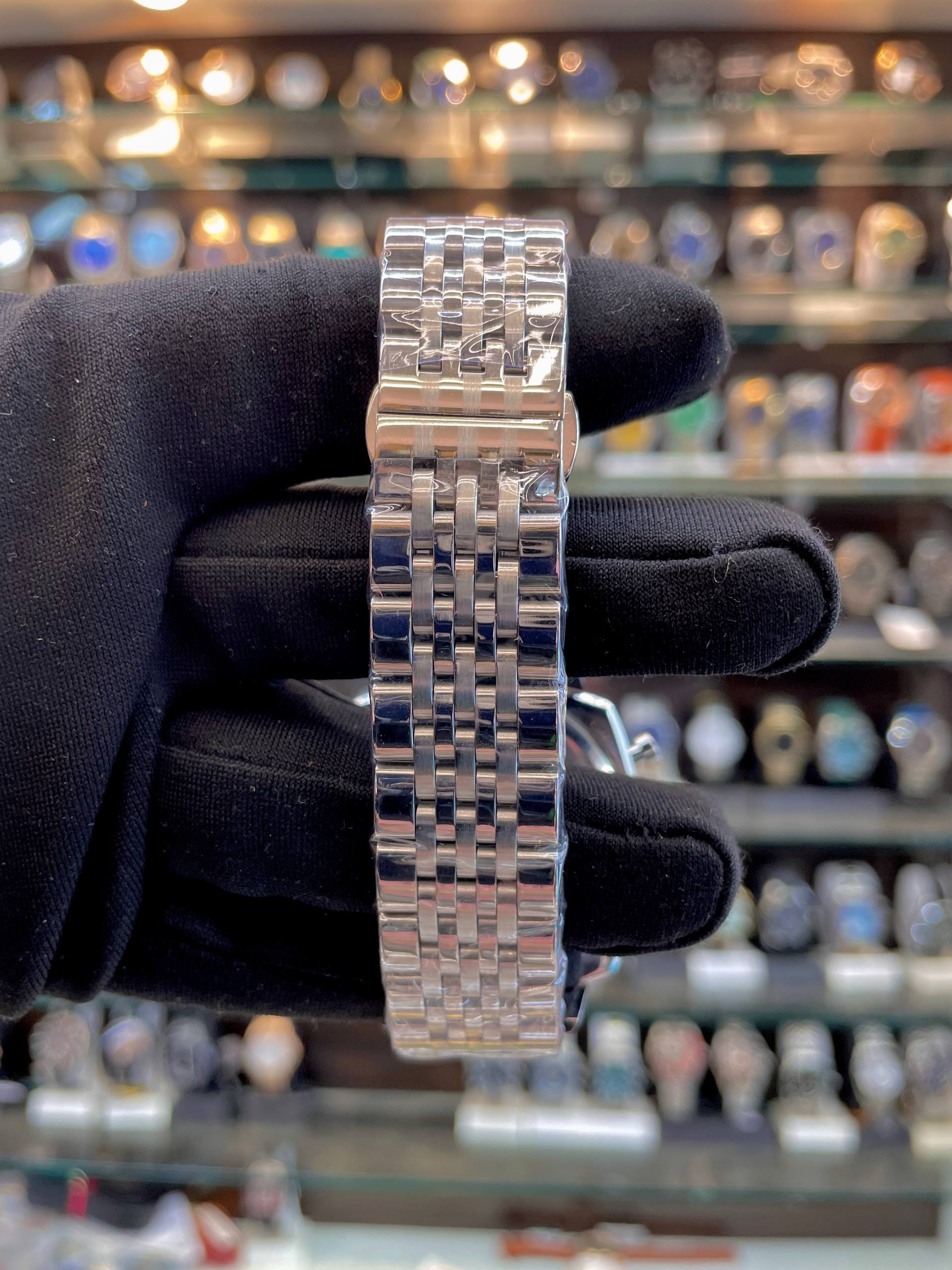 EMPORIO ARMANI SQUARE BODY ✨ FOR MENS