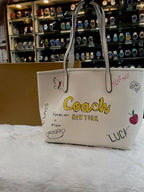 COACH CITY TOTE BAG WITH SKETCH PRINT IN MASTER PIECE 🤩